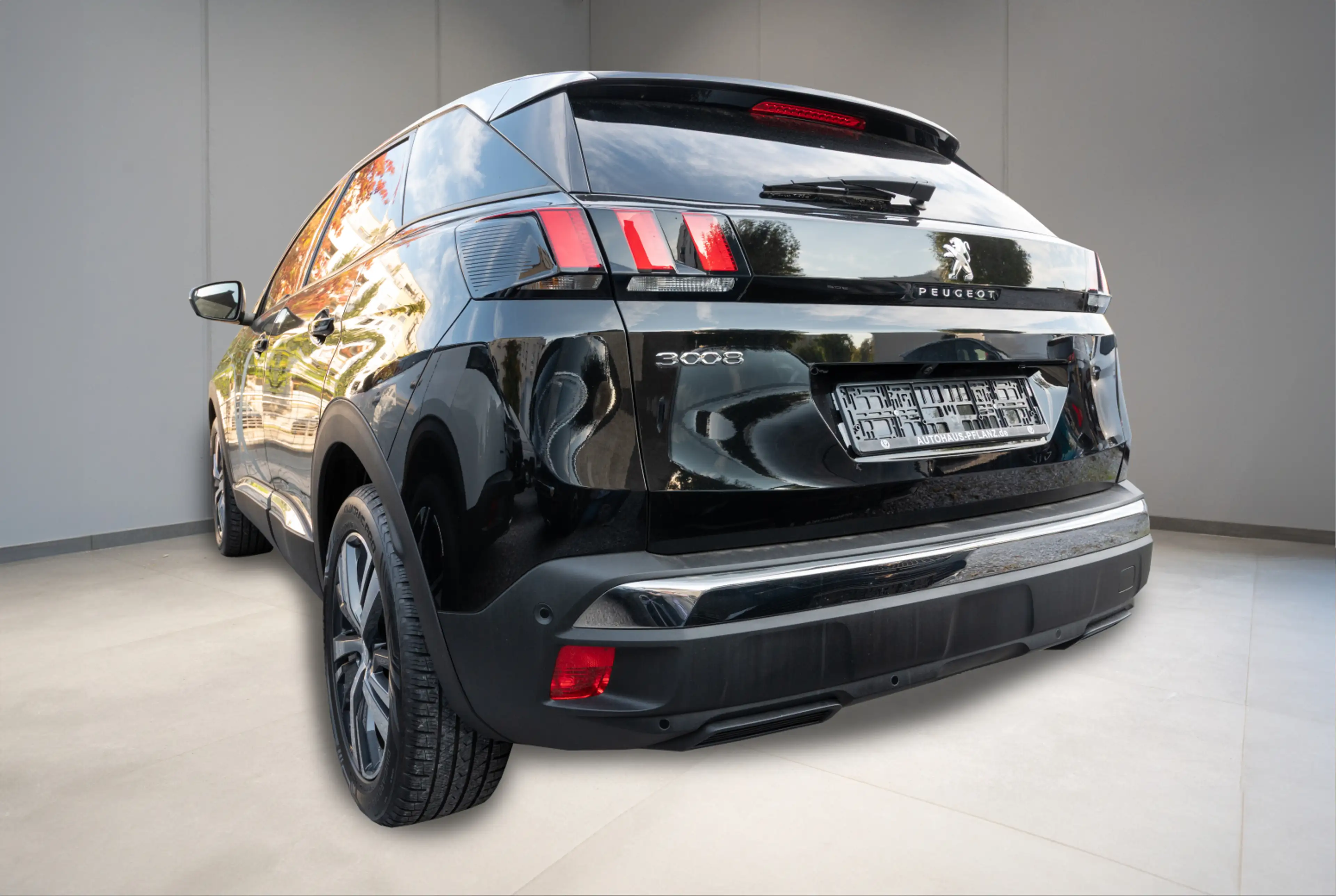 Peugeot 3008 Allure Pack 1.2 PureTech EAT8 *MIRROR SCREEN*SHZ*EASY-PAKET* *INVENTUR-SALE* — photo 4