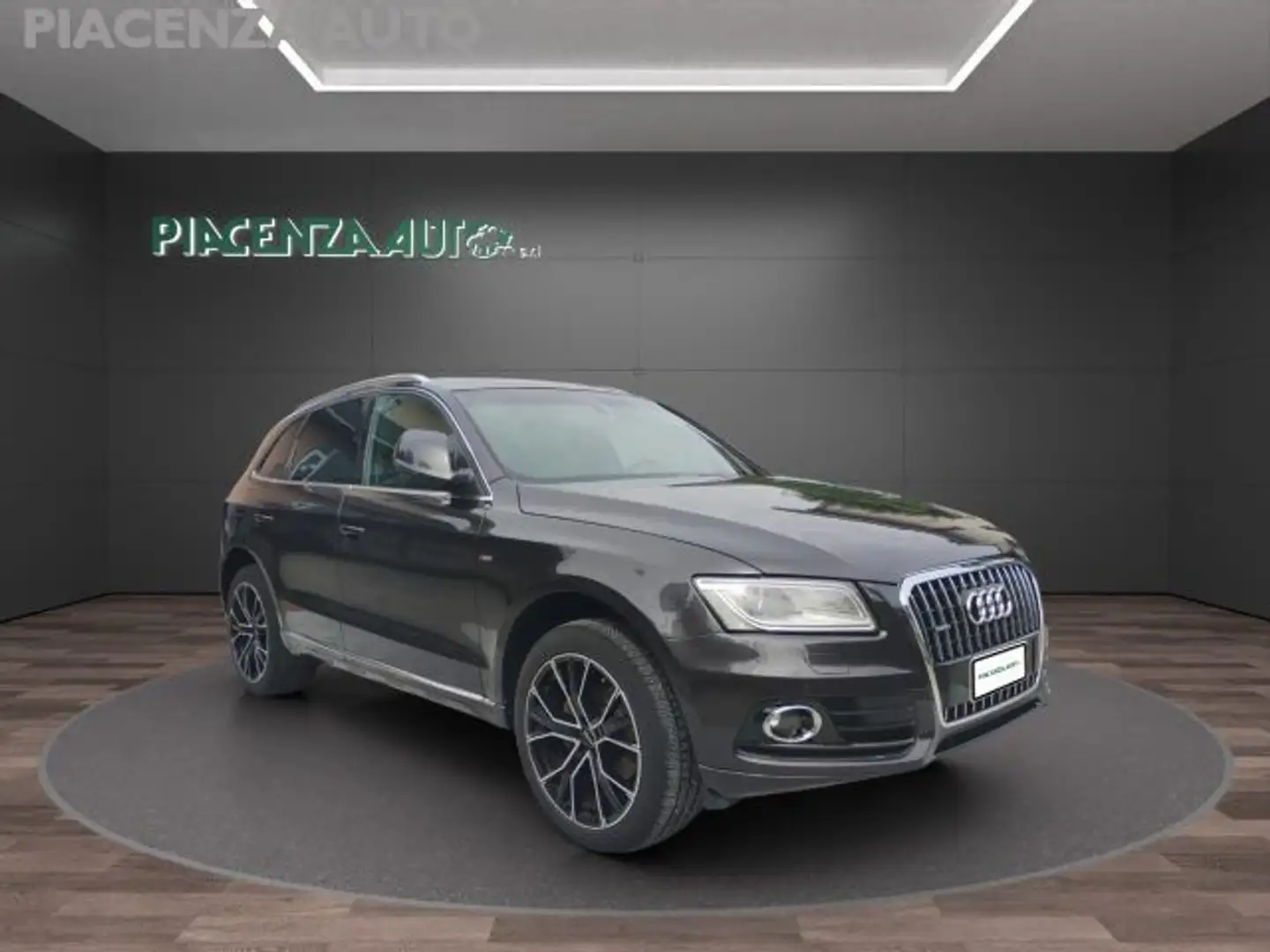 Audi Q5 2.0 TDI 177CV...S LINE..CERCHI 20..FARI LED Blu/Azzurro - 1