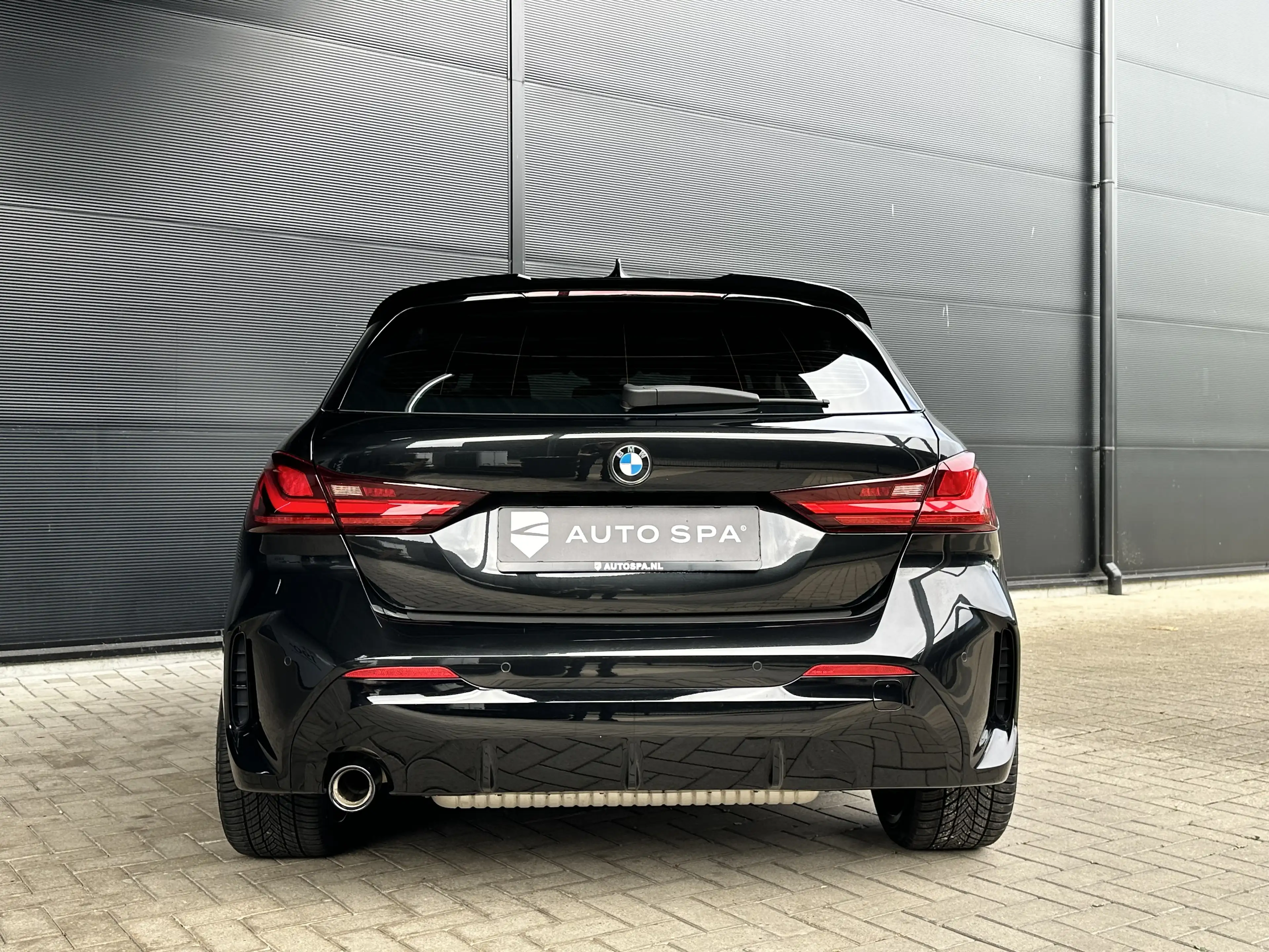 BMW 118 1 Serie 118i AUT M-SPORT | LED | HiFi | Stoelverwa — photo 11