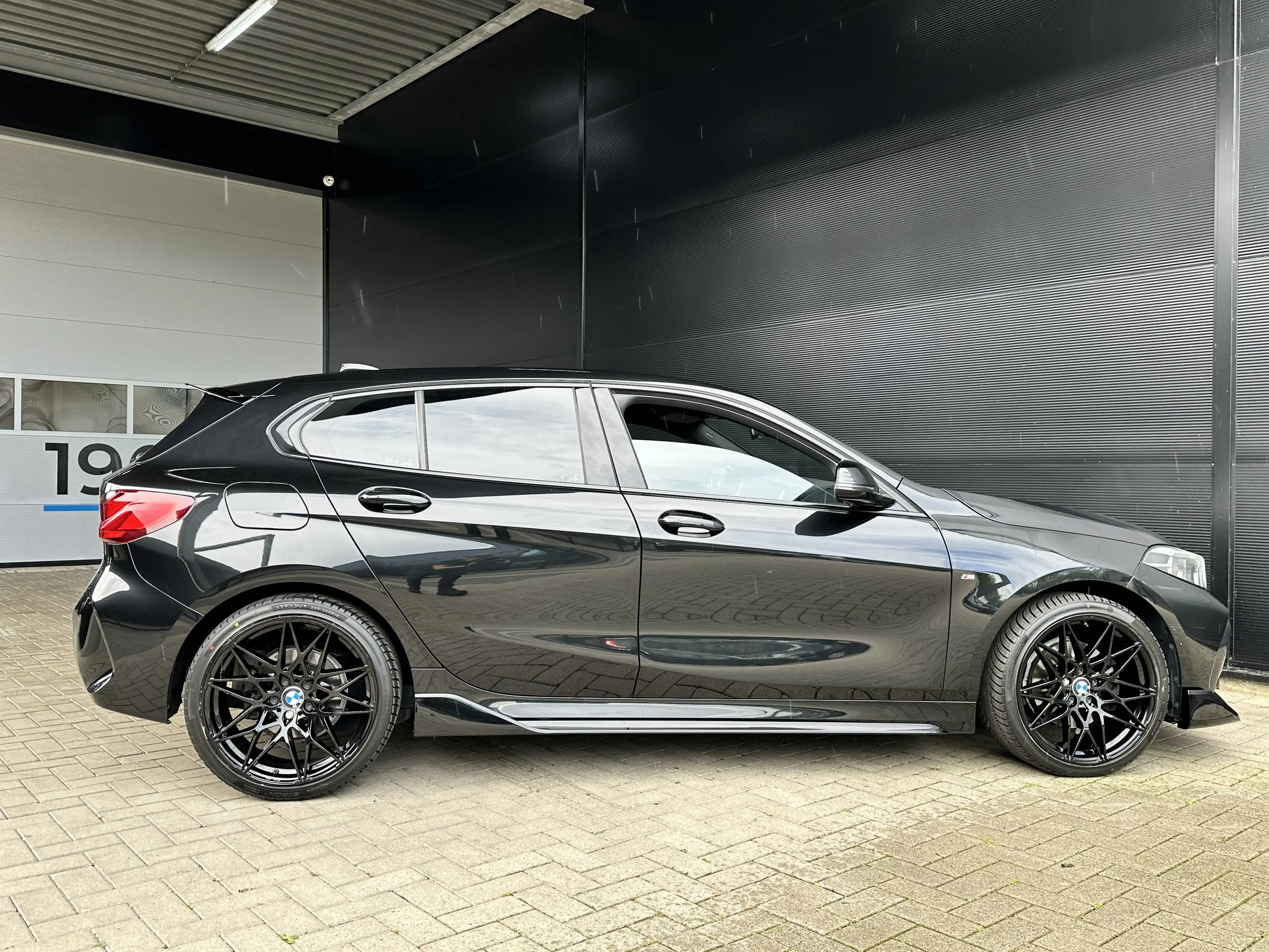 BMW 118 1 Serie 118i AUT M-SPORT | LED | HiFi | Stoelverwa — photo 13