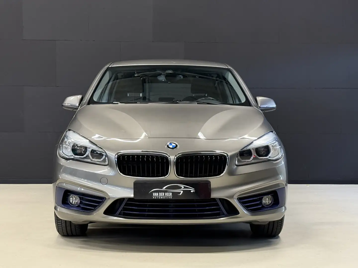 BMW 218 2-serie Active Tourer | Trekhaak | NAP | Stoelverw Grijs - 2
