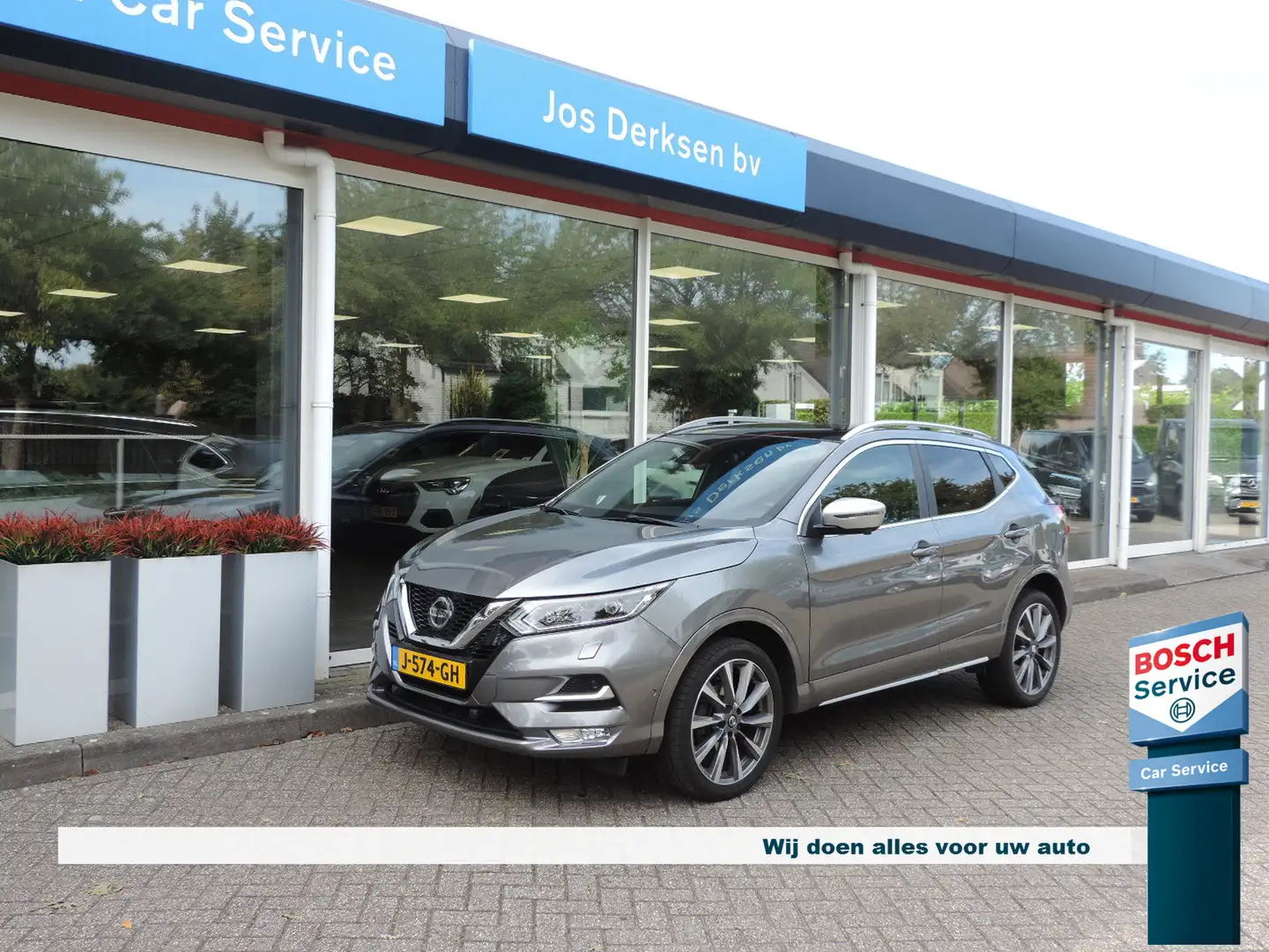 Nissan Qashqai 1.3 DIG-T Tekna Plus - Leer | Memory | ACC | Pano Grijs - 1