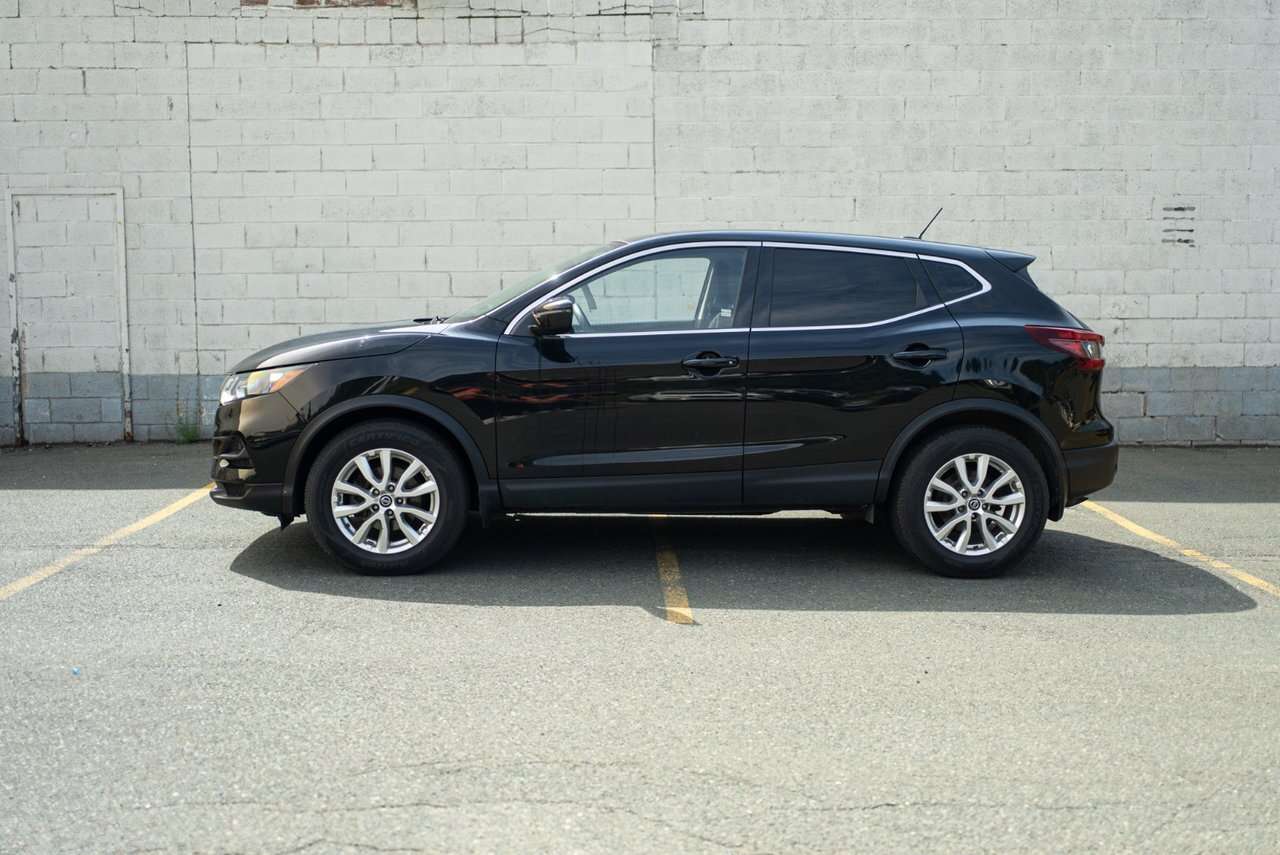 2021 Nissan Qashqai S