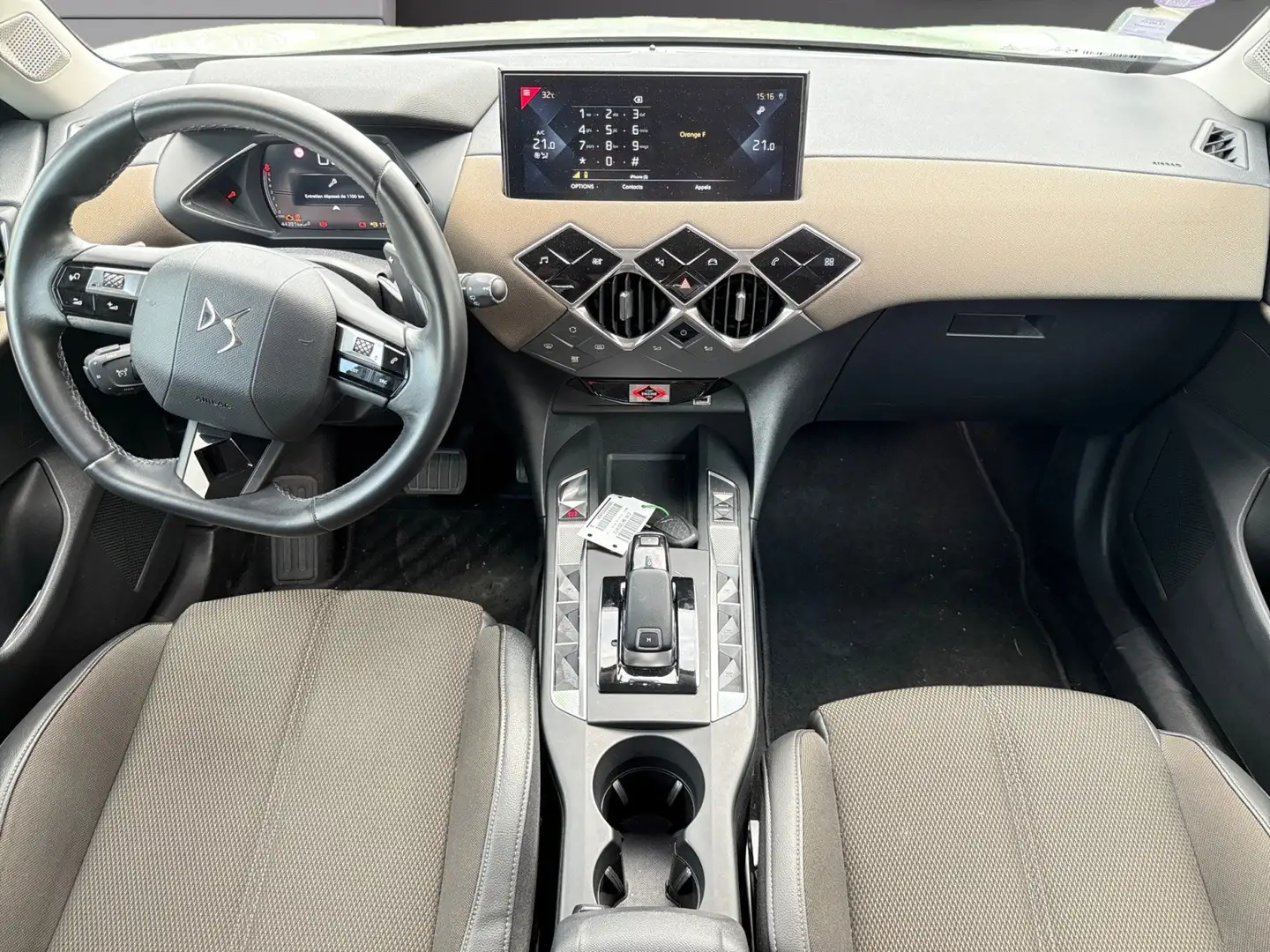 DS Automobiles DS 3 Crossback SO CHIC Weiß - 2