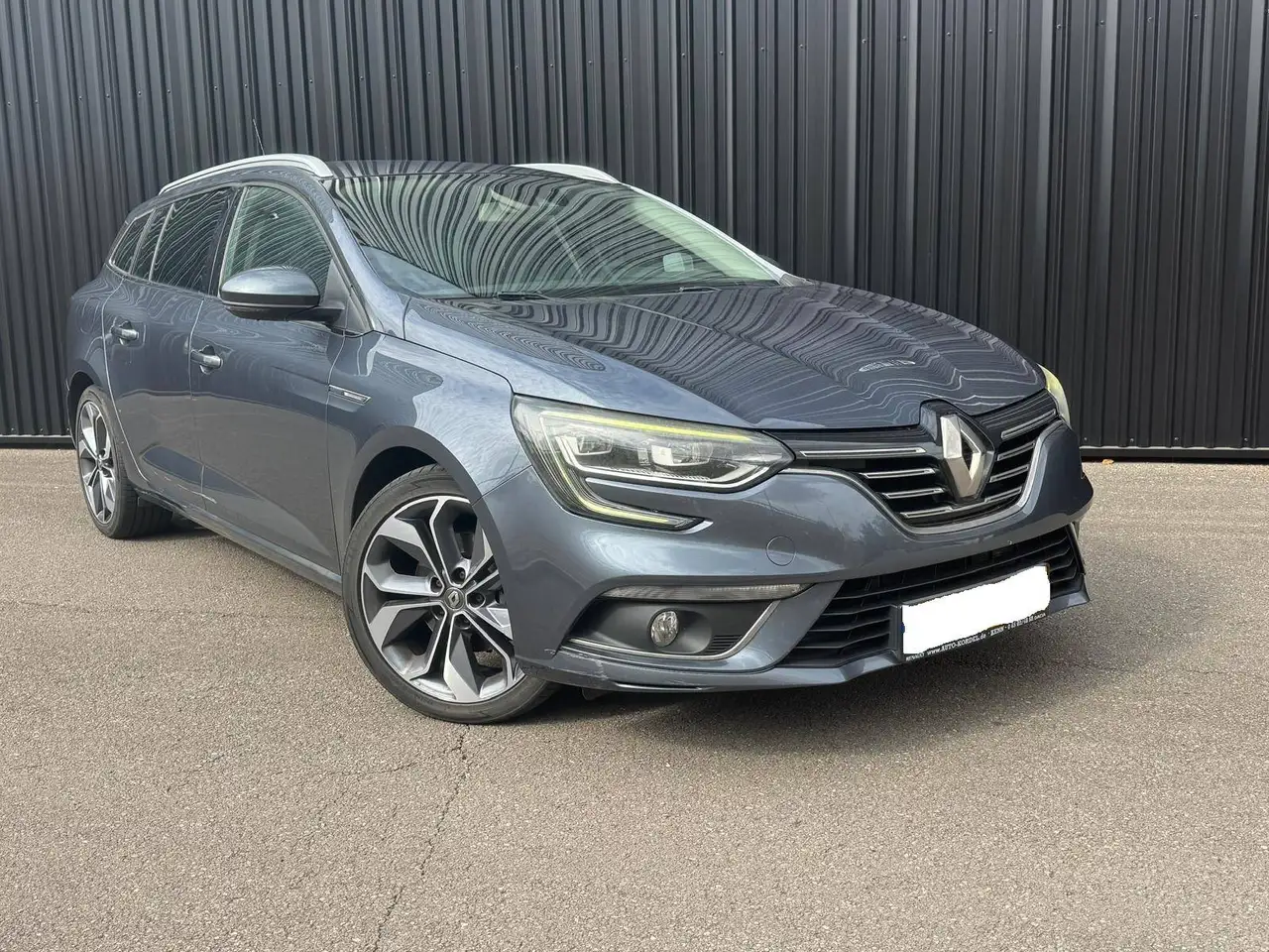 Renault Megane Grandtour — photo 2