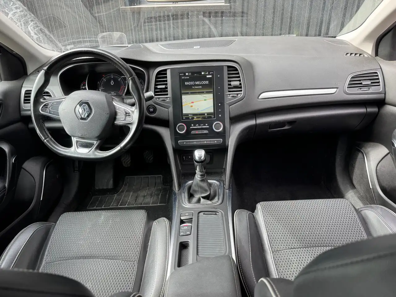 Renault Megane Grandtour — photo 5