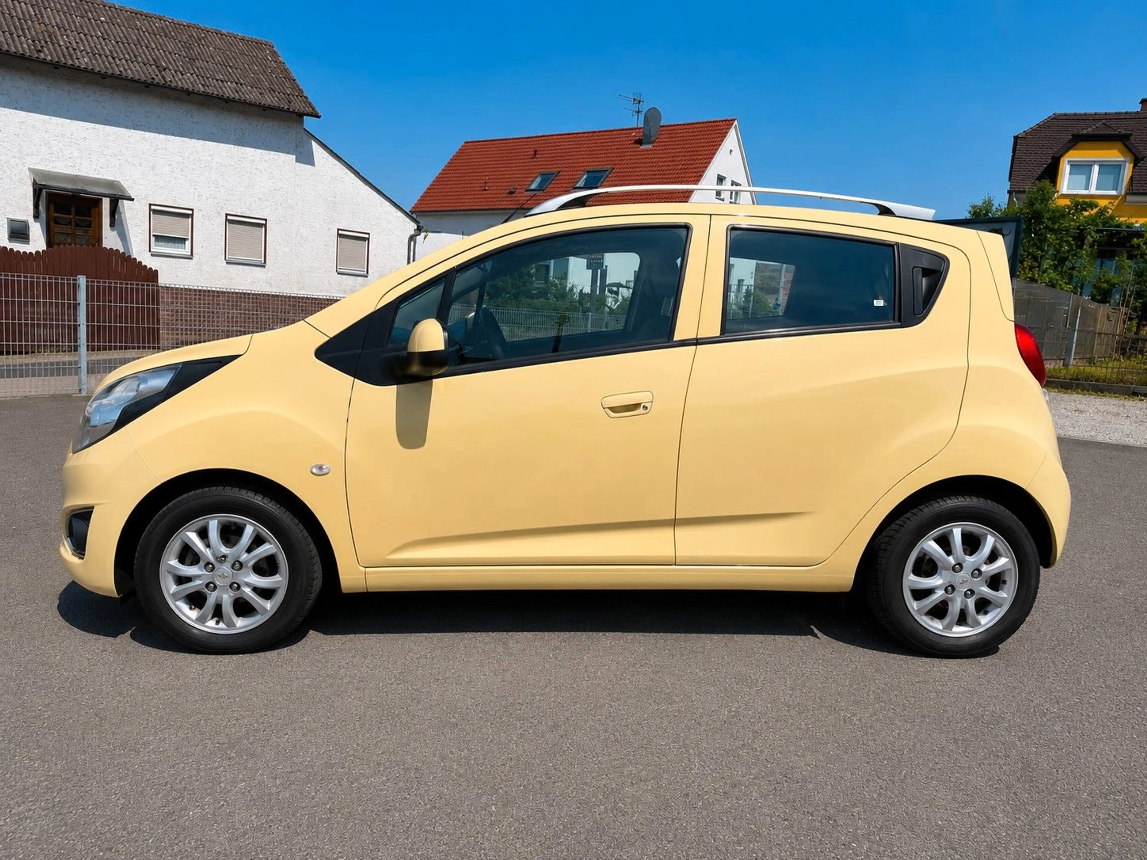 Chevrolet Spark 1.2  LT+ Finanz. o. Anzahlung/Garantie — photo 4