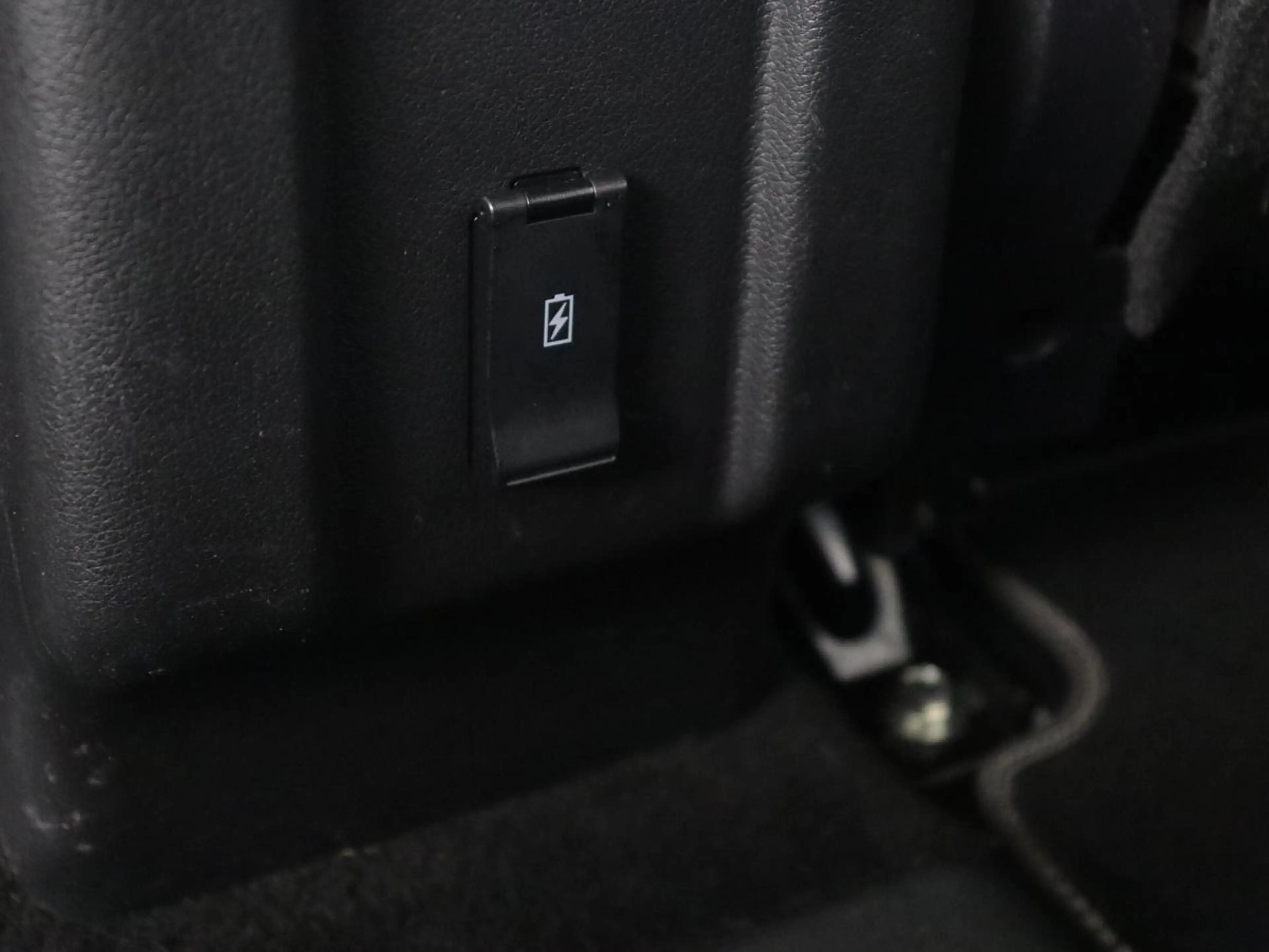 Mitsubishi Outlander 2.4 PHEV Pure | SOH 71% | Camera | Stoelverwarming — photo 27