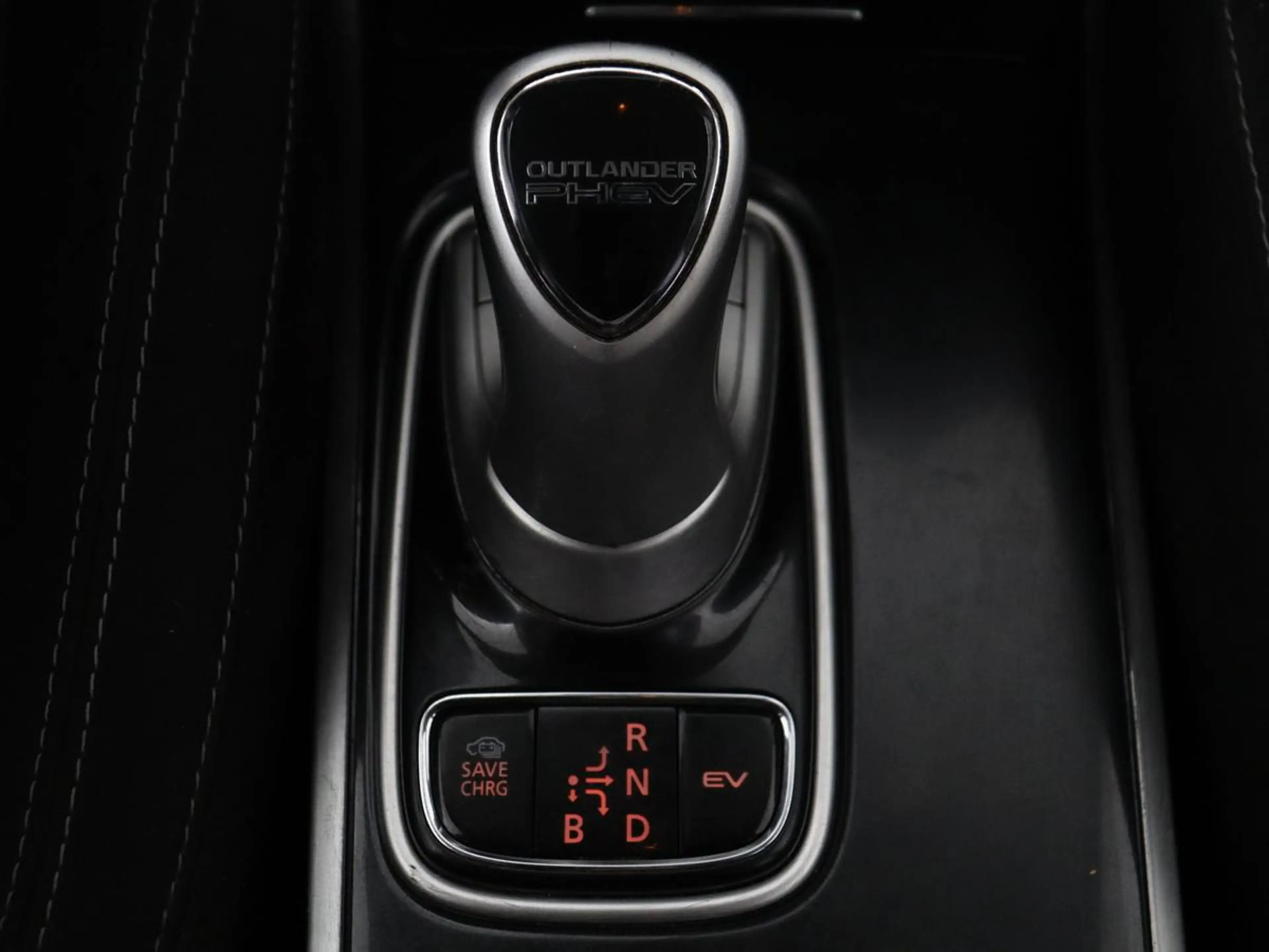 Mitsubishi Outlander 2.4 PHEV Pure | SOH 71% | Camera | Stoelverwarming — photo 18