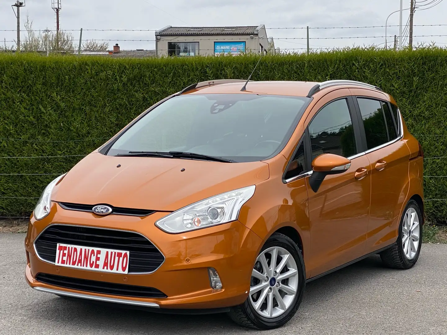 Ford B-Max 1.5 TDCi Titanium - 1e Main - Garantie 12 Mois Oranžová - 1