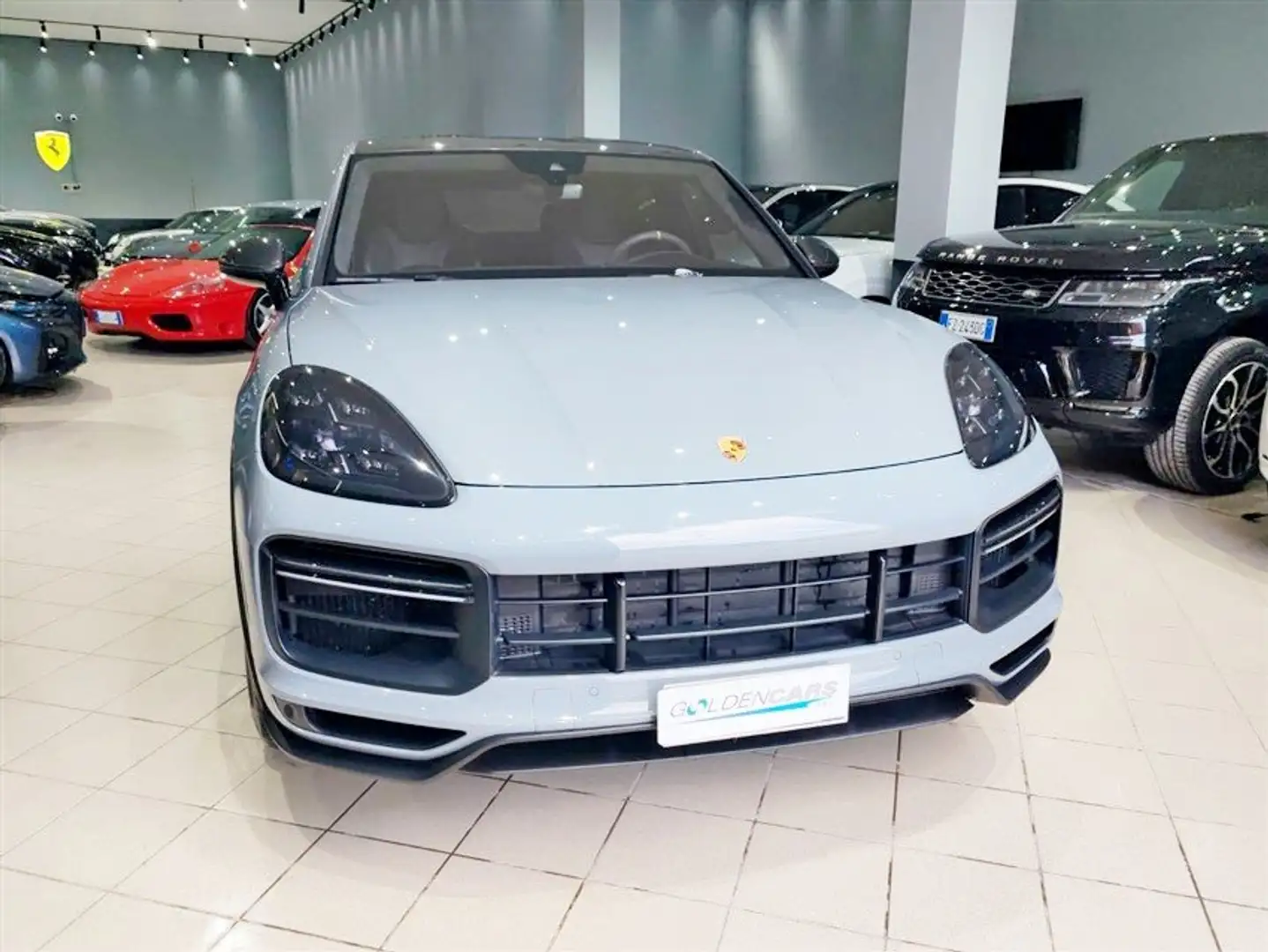 Porsche Cayenne Cayenne Coupe 4.0 Turbo GT tiptronic Gris - 2