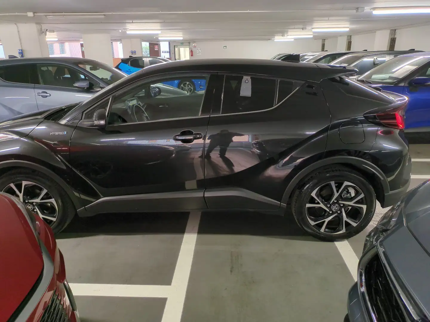 Toyota C-HR C-HR 1.8 Hybrid E-CVT Trend Noir - 2