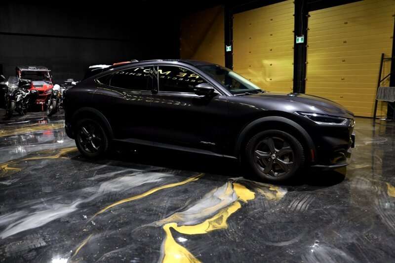 2022 Ford Mustang Mach-E Select — снимка 1