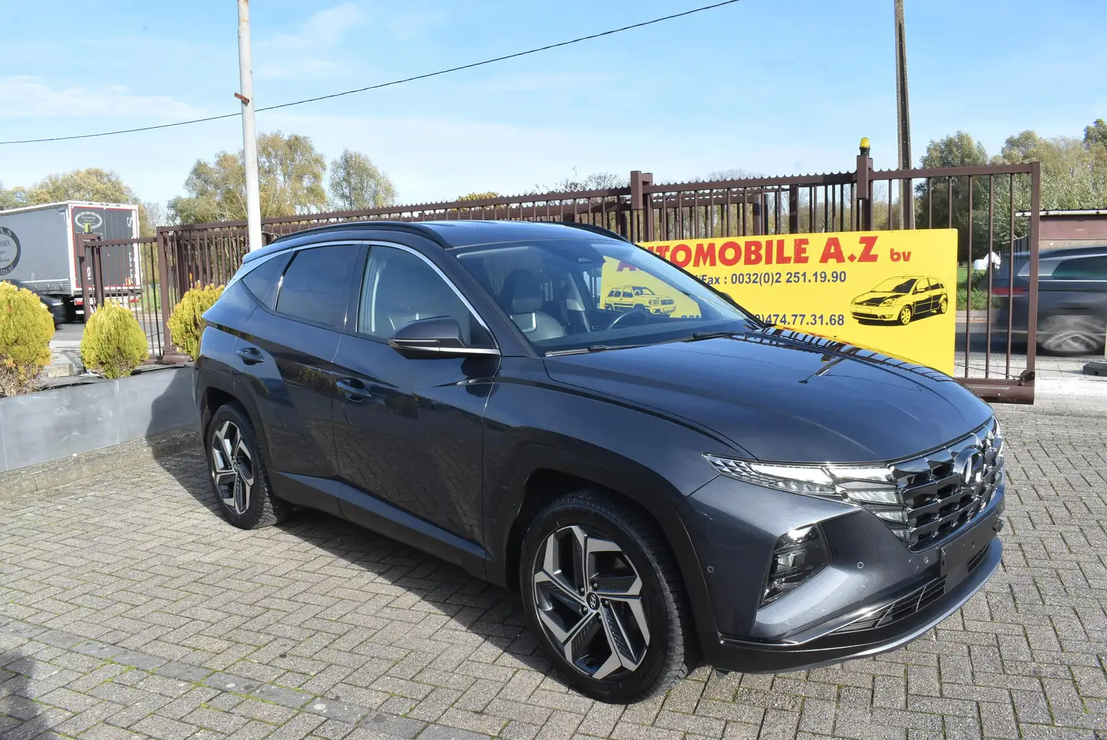 Hyundai TUCSON PHEV 1.6 T-GDi Shine ***17M GARANTIE Hyundai*** Gris - 1