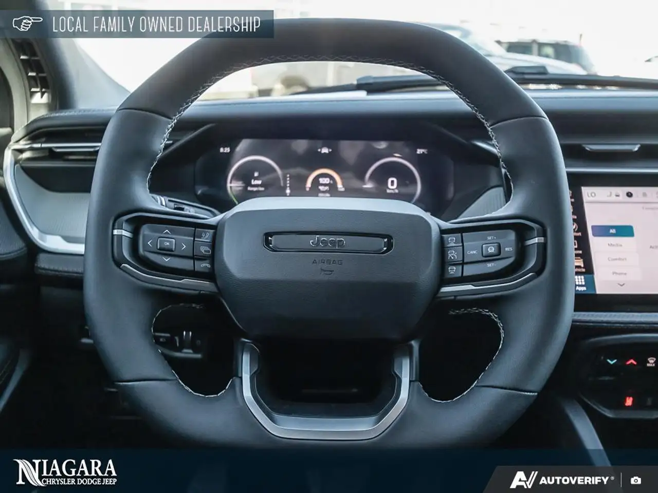 Jeep Cherokee снимка Jeep Cherokee