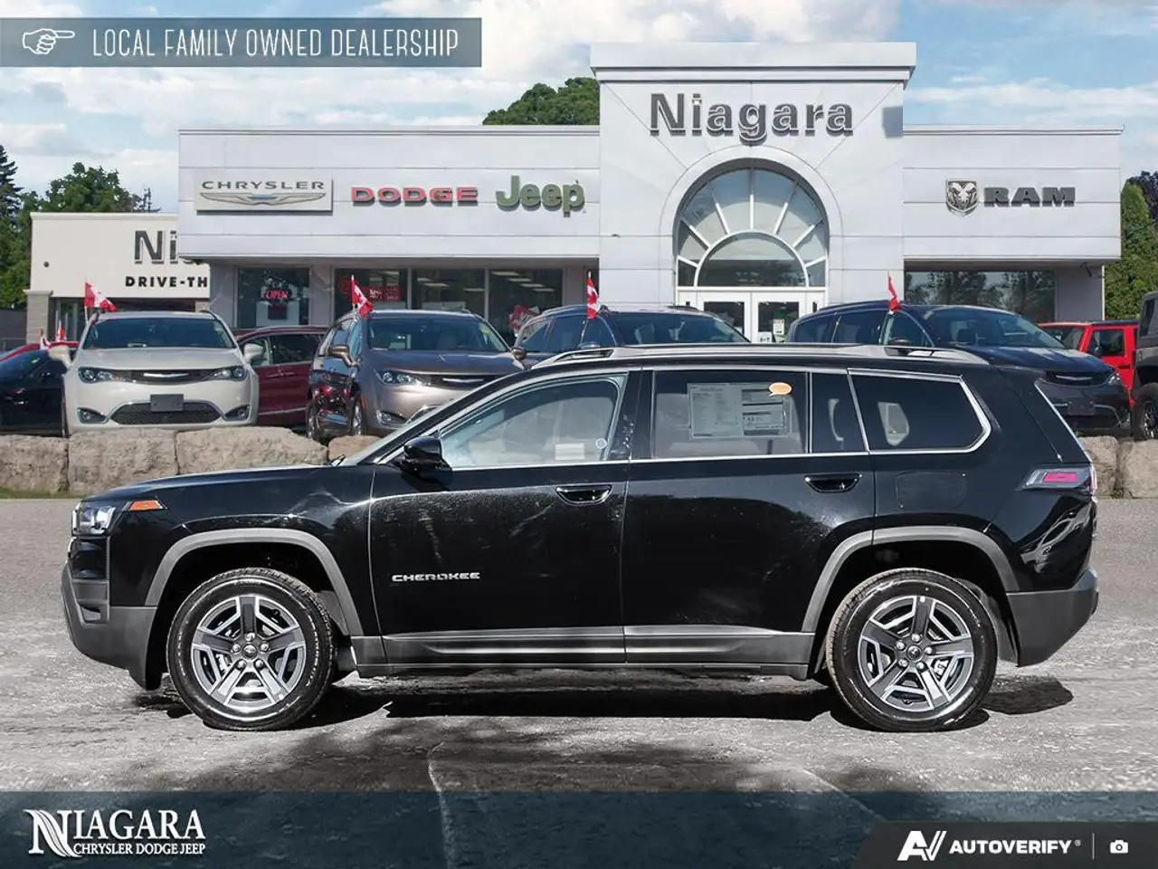 Jeep Cherokee снимка Jeep Cherokee