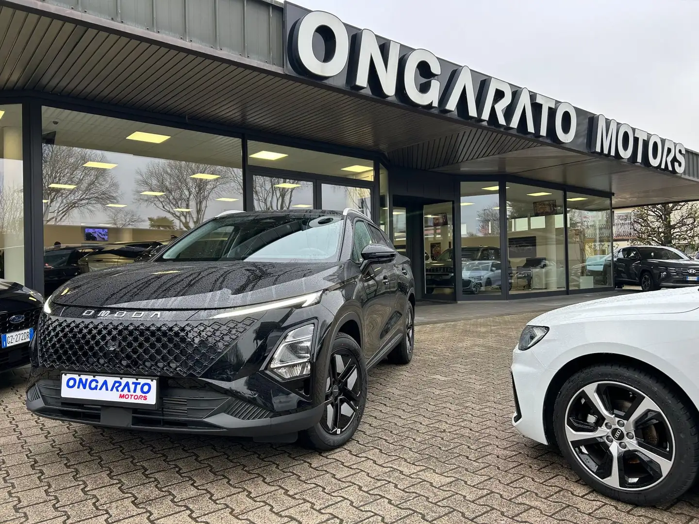 Omoda 5 Omoda 5 1.6 TGDI 147CV aut. Premium Schwarz - 1