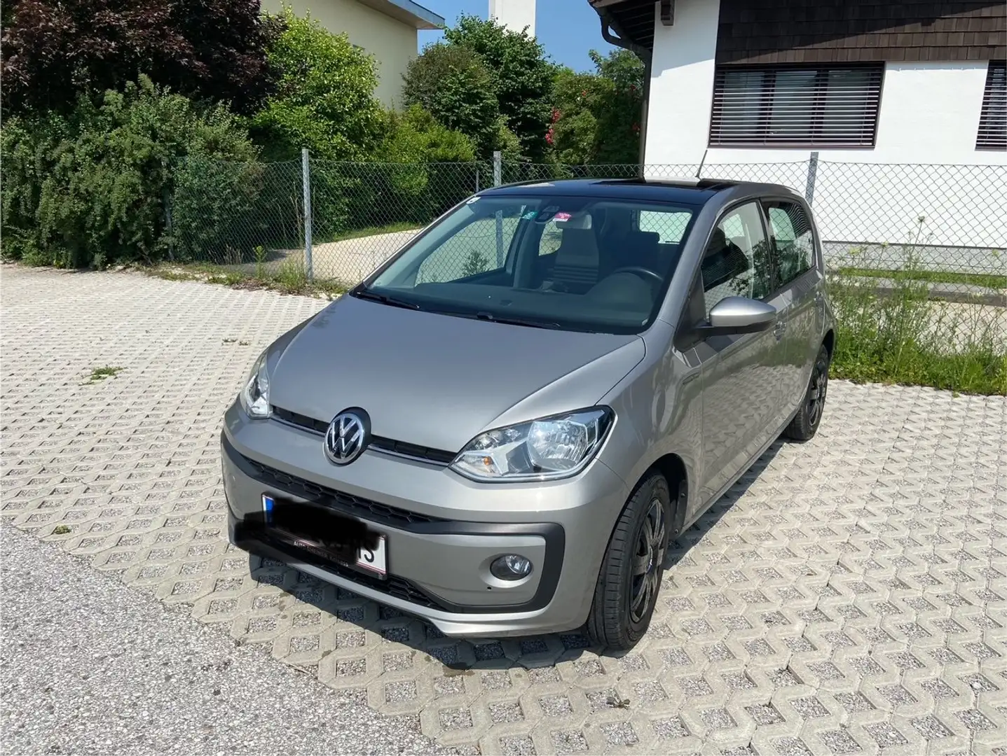 Volkswagen up! Up 1,0 eco up! Sky CNG BMT Sky Grau - 1