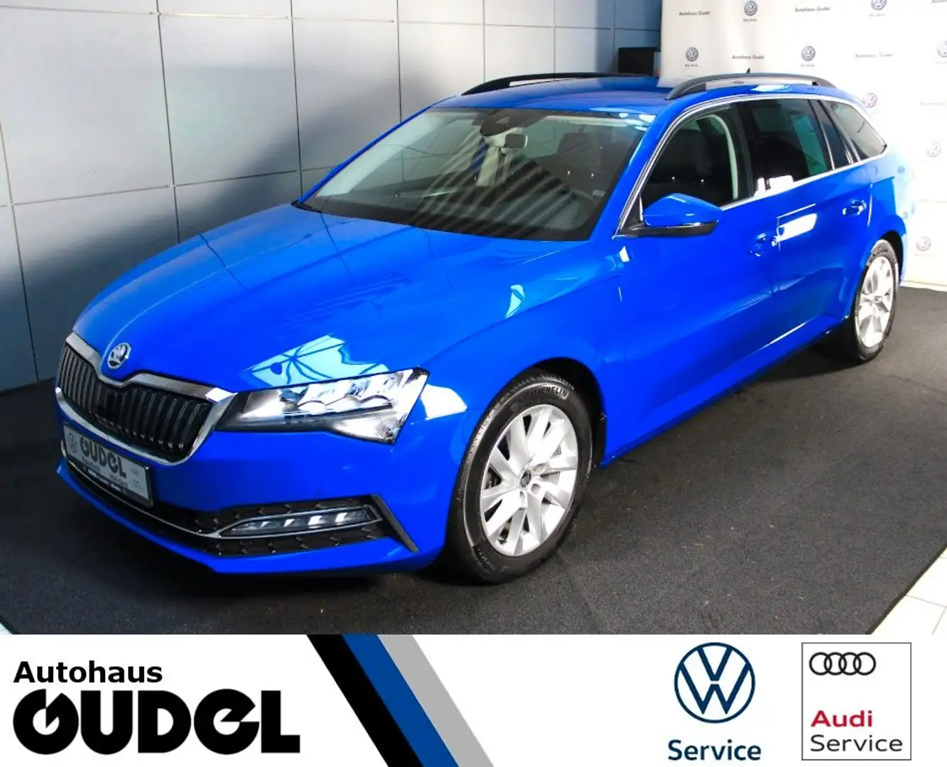 Skoda Superb Combi Ambition 1.4 TSI DSG iV Hybrid AHK Blau - 1