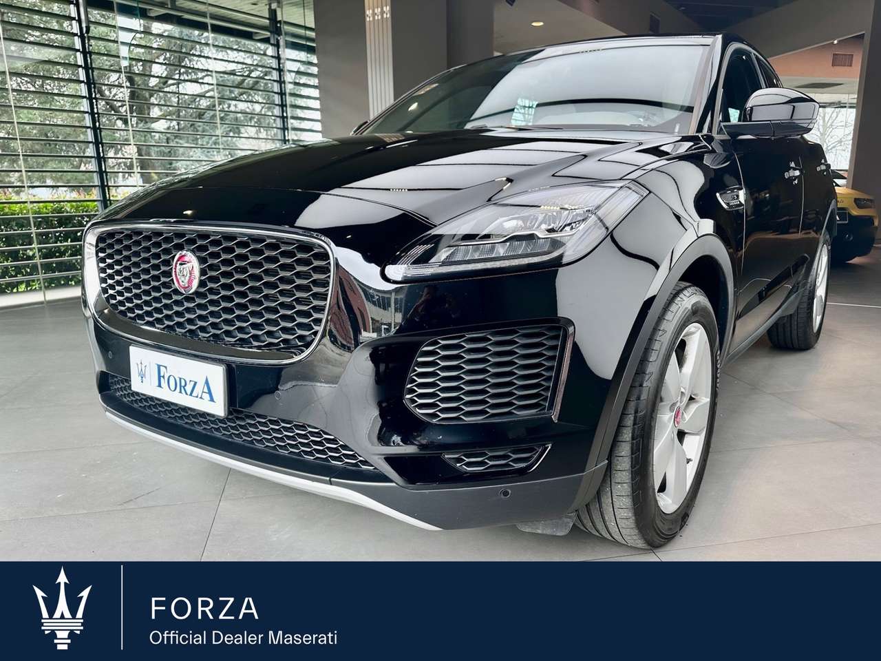 Jaguar E-Pace 2.0d R-Dynamic S awd 150cv auto