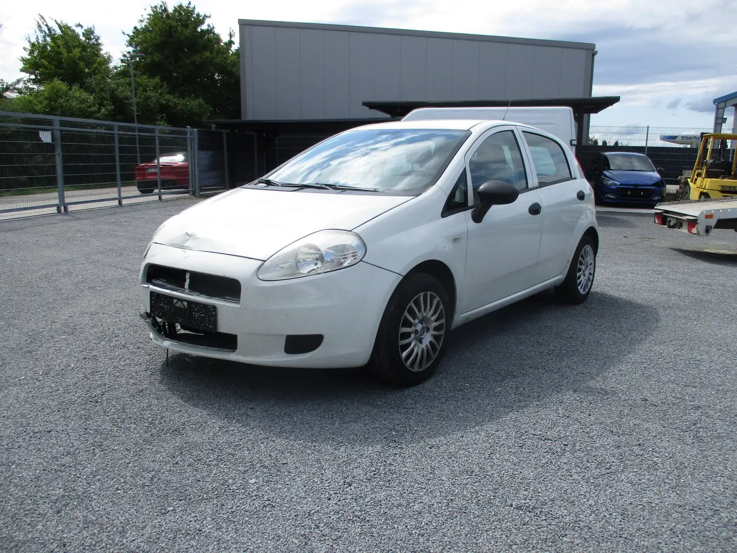 Fiat Grande Punto 1.2 8V Pop White - 1