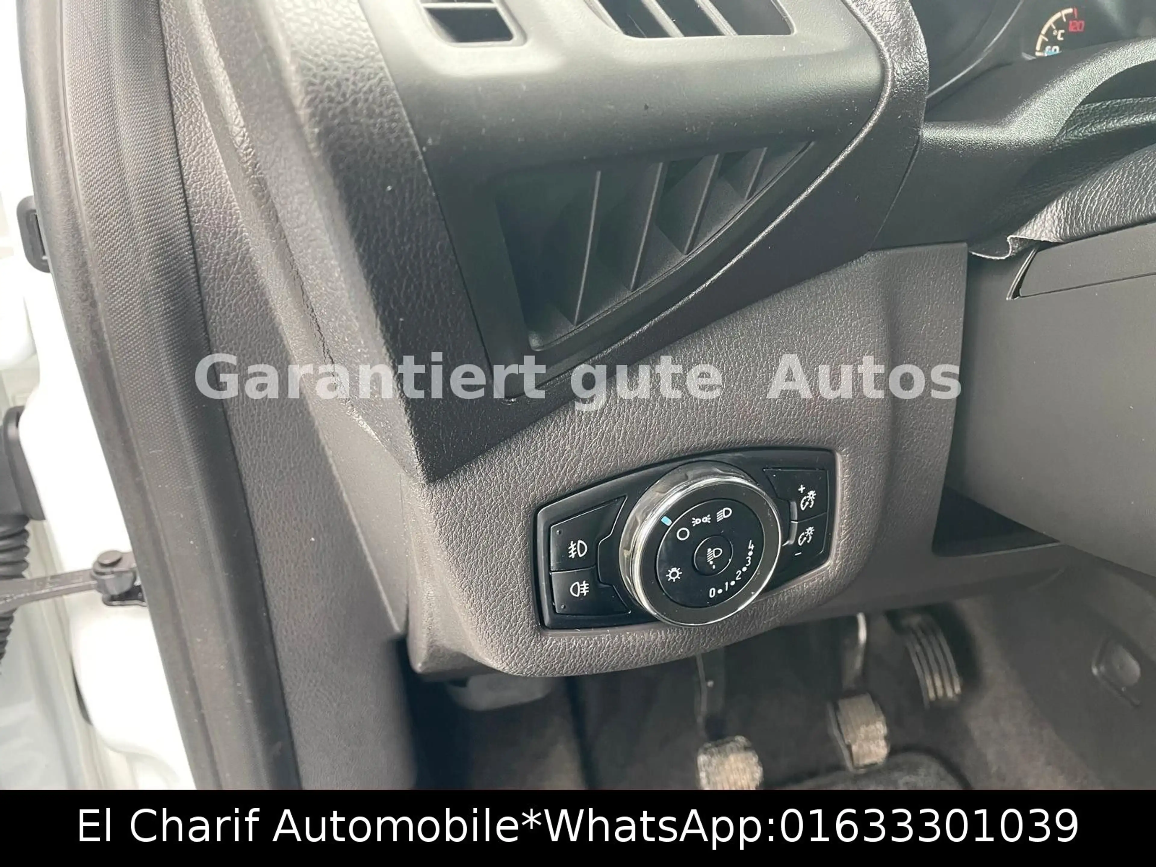 Ford Tourneo Connect Trend — photo 20