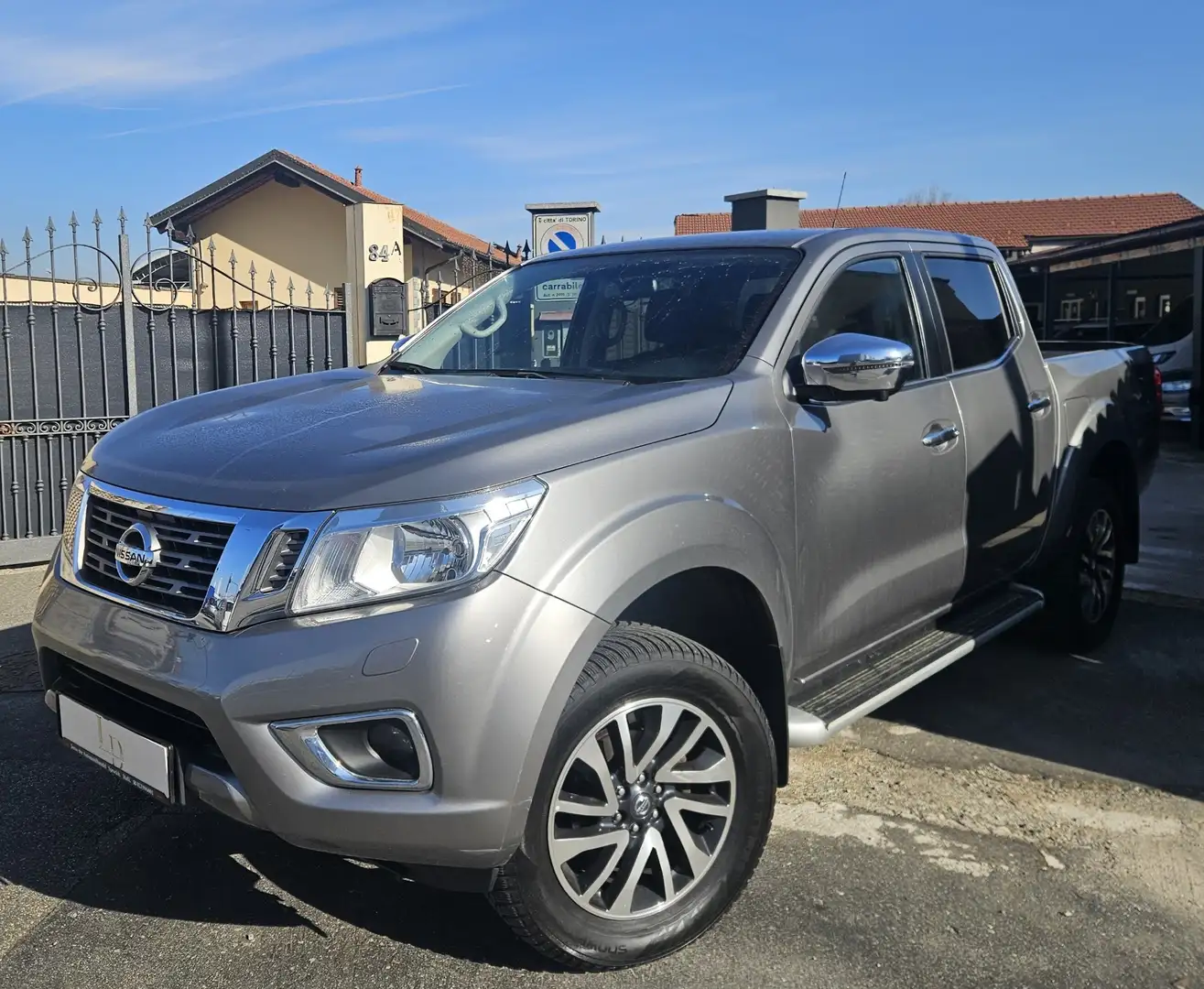 Nissan Navara 2.3 190 CV/4WD/NAVI+ TELEC 360/GANCIO 35Q/IVA ESP! Grau - 1