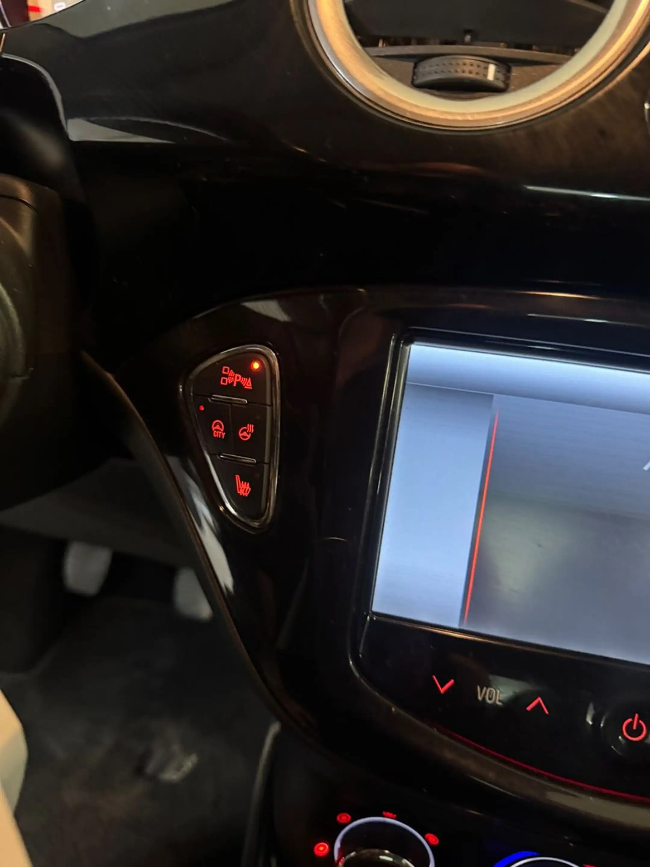 Opel Adam Slam 17 Zoll Tüv/Inspektion Neu gepflegt — photo 11