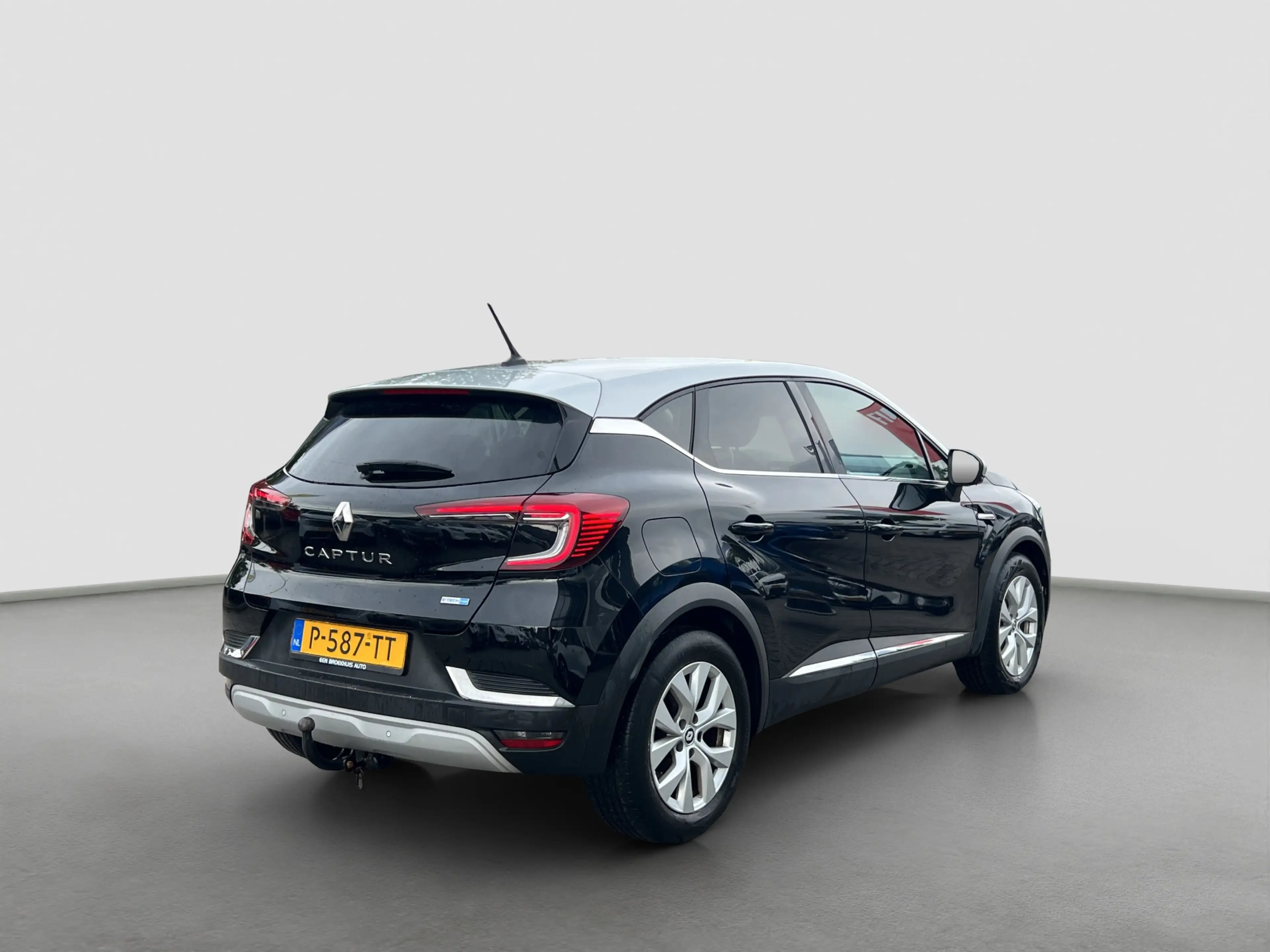 Renault Captur 1.6 E-Tech Hybrid 145 Intens Trekhaak | Stoelverwa — photo 5