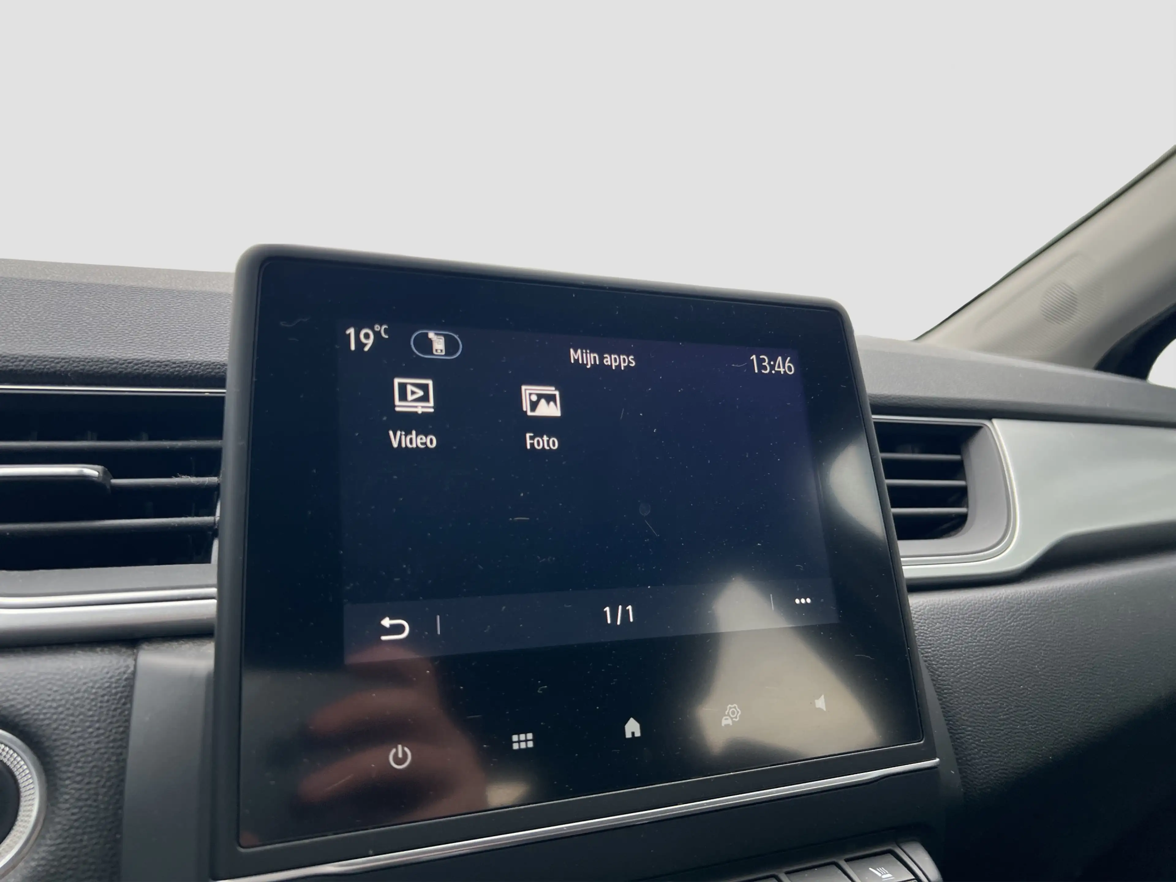 Renault Captur 1.6 E-Tech Hybrid 145 Intens Trekhaak | Stoelverwa — photo 28