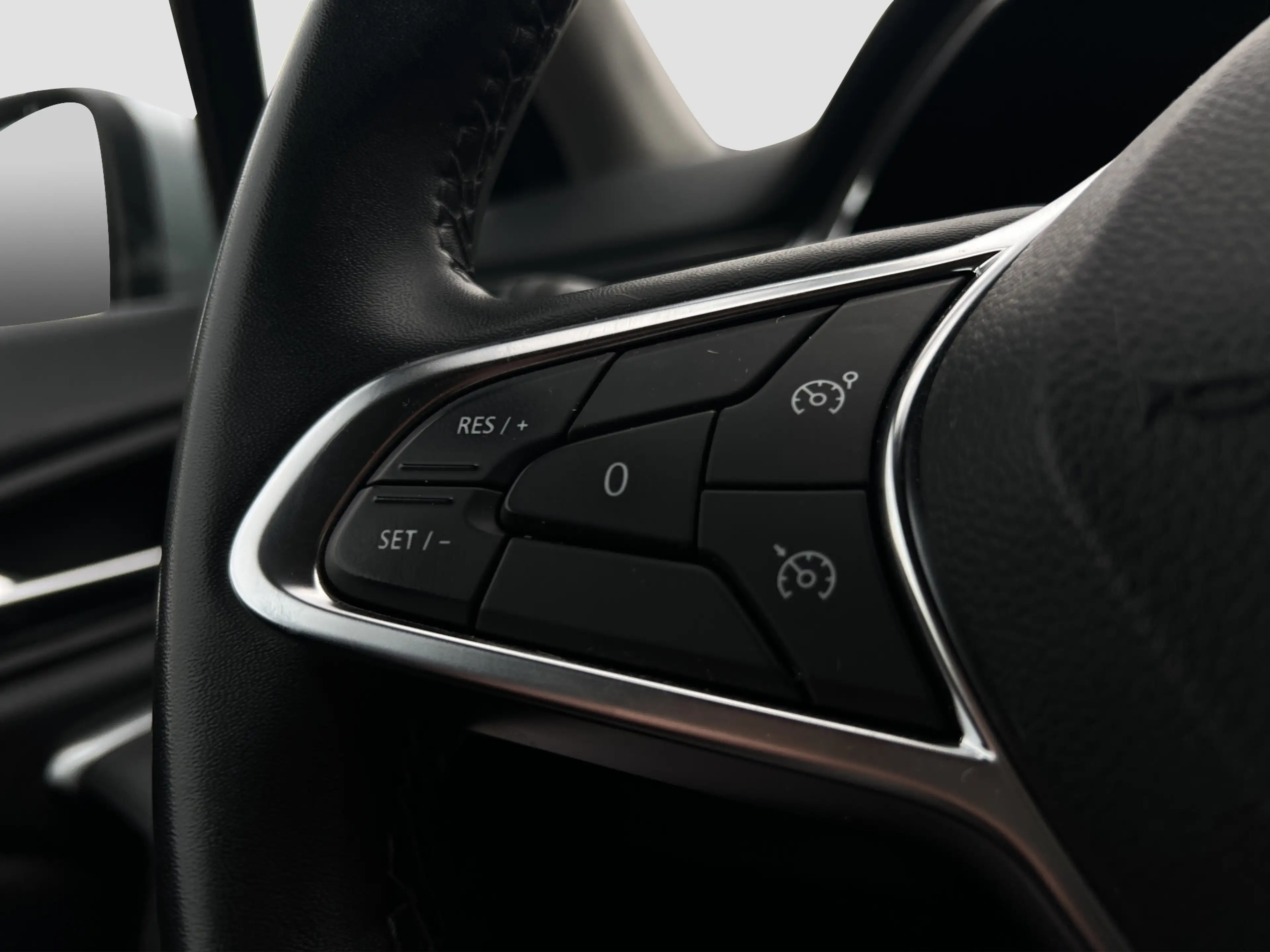 Renault Captur 1.6 E-Tech Hybrid 145 Intens Trekhaak | Stoelverwa — photo 17
