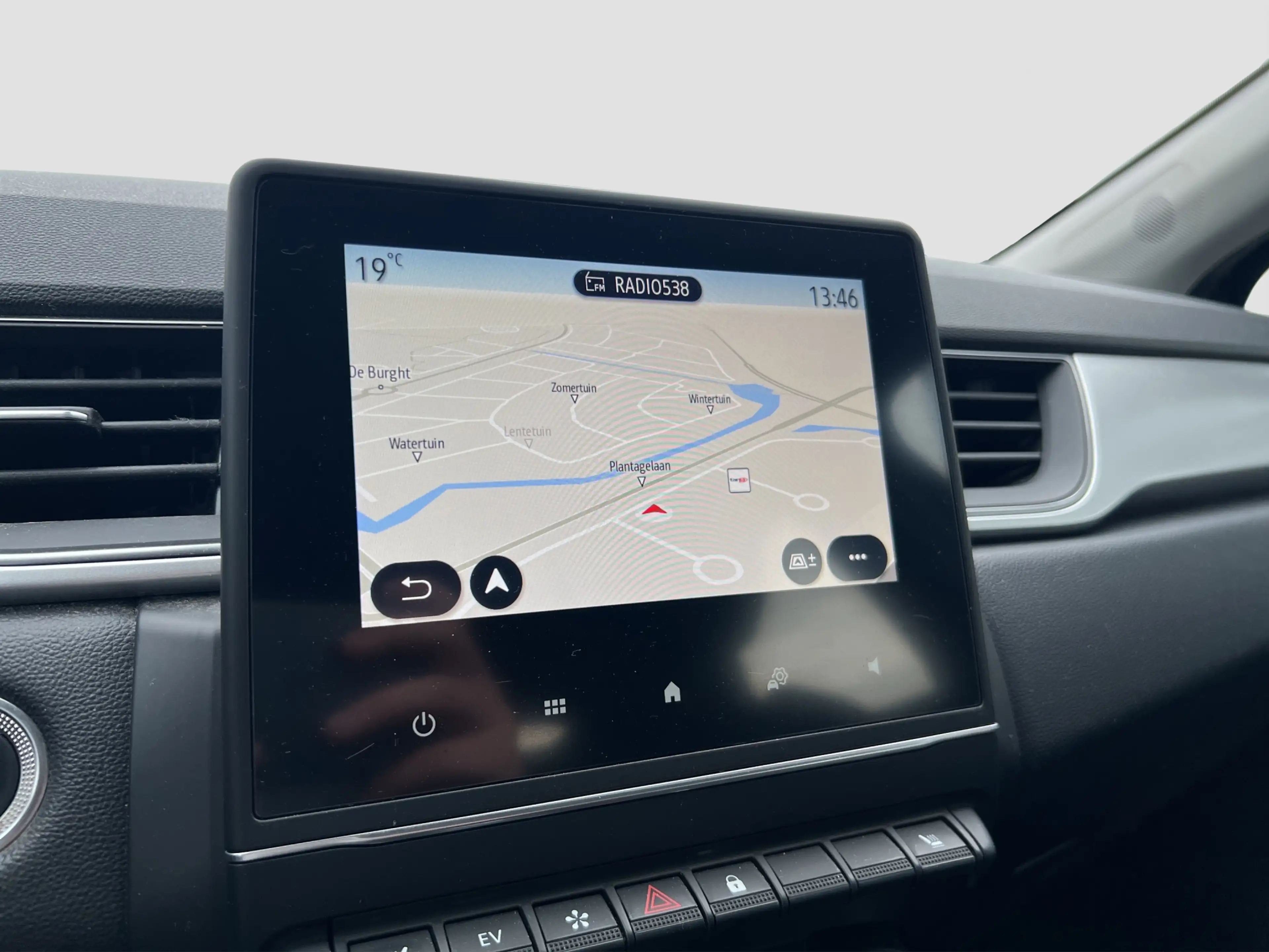 Renault Captur 1.6 E-Tech Hybrid 145 Intens Trekhaak | Stoelverwa — photo 16
