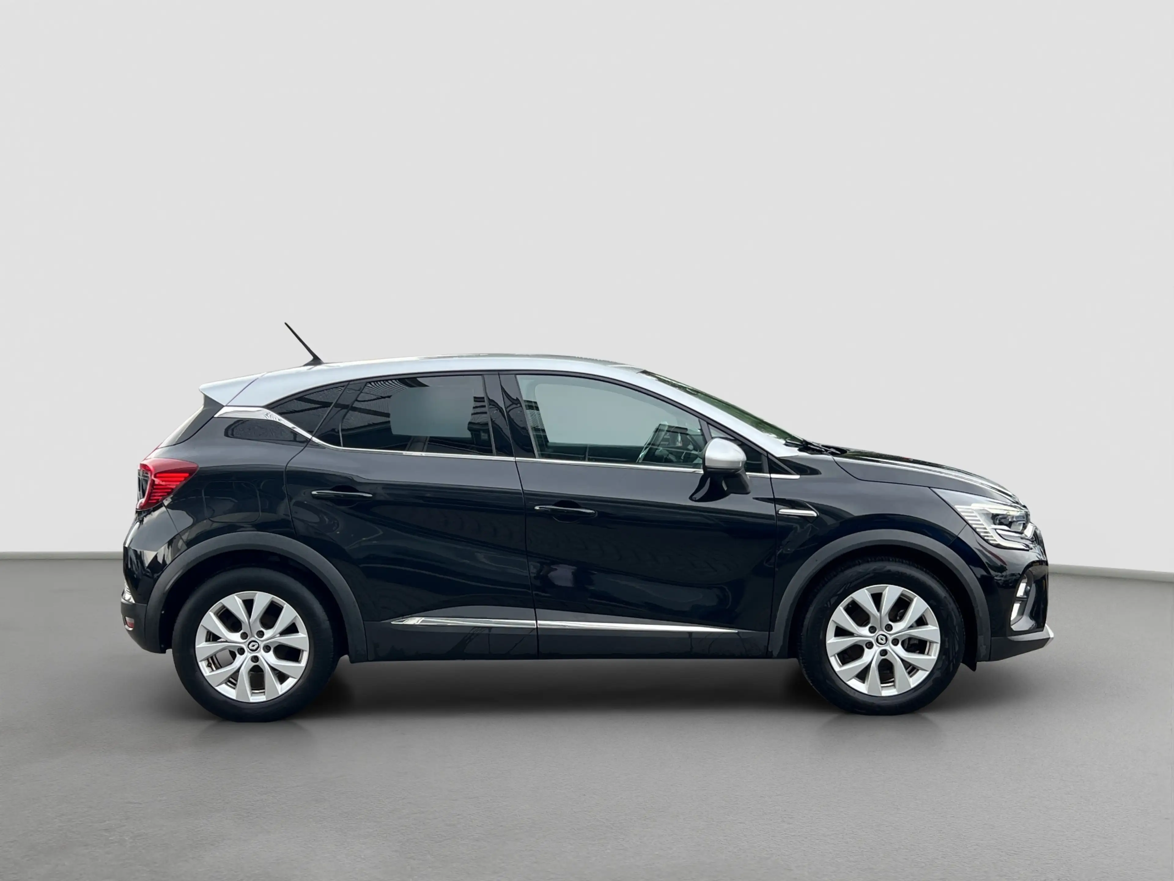 Renault Captur 1.6 E-Tech Hybrid 145 Intens Trekhaak | Stoelverwa — photo 4