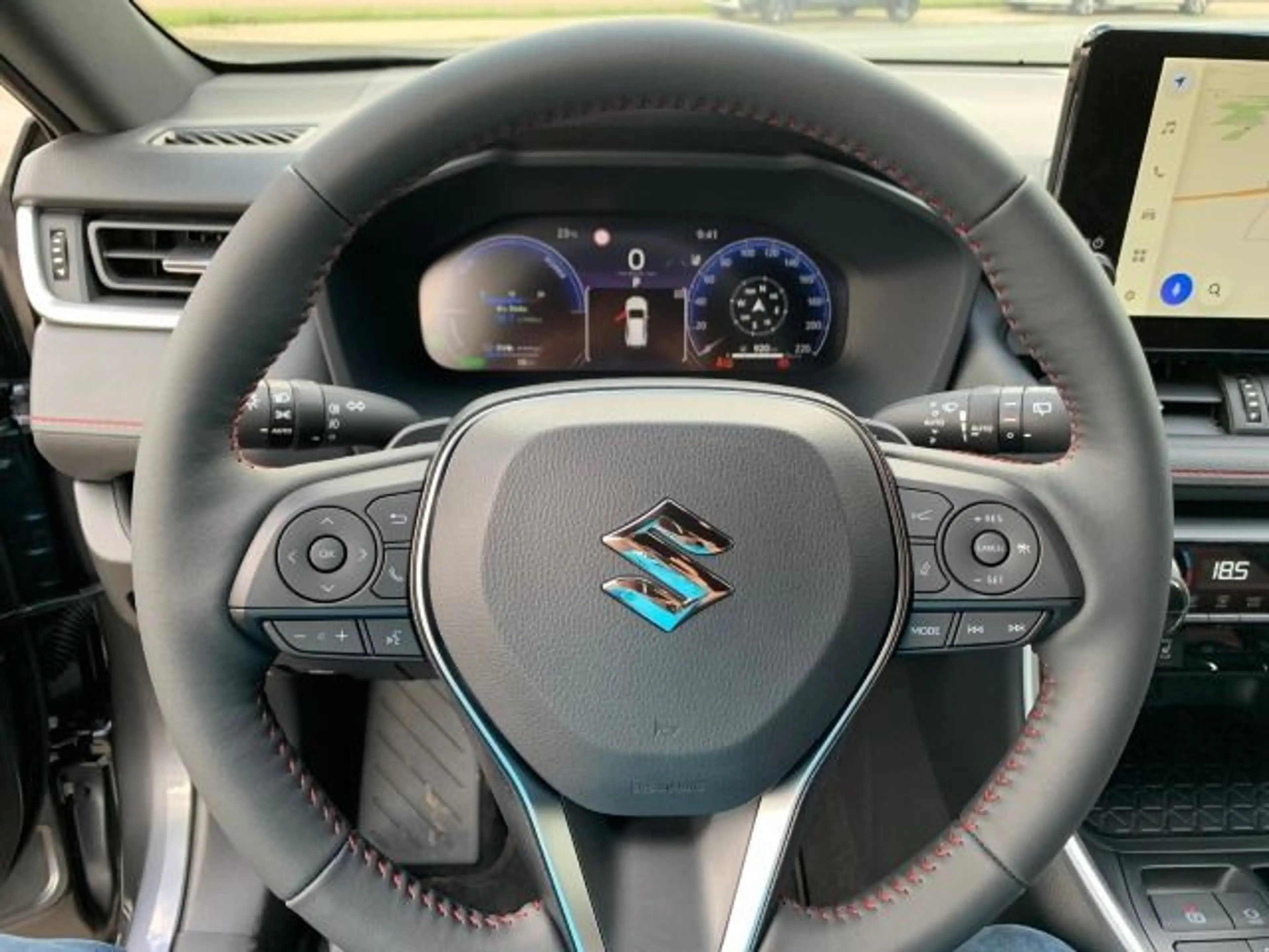 Suzuki Across 2.5 Plug-In Hybrid Comfort+ 4x4 — photo 14