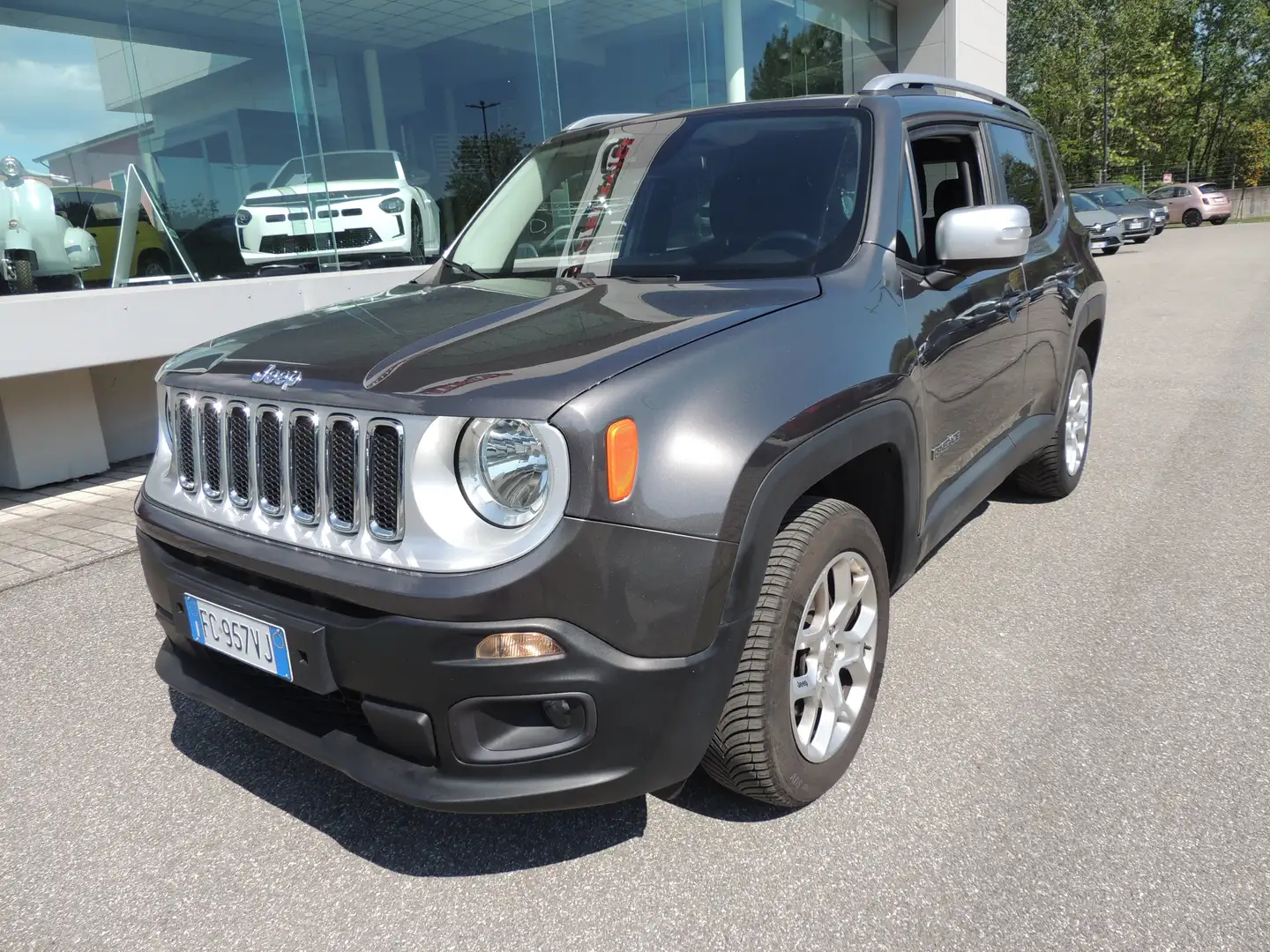 Jeep Renegade 2.0 mjt Limited 4wd 140cv Gris - 1