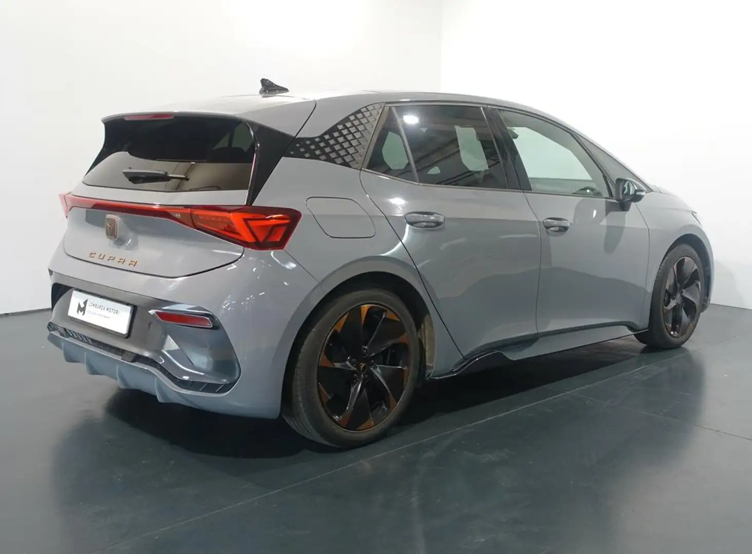 CUPRA Born 58kWh Grigio - 2