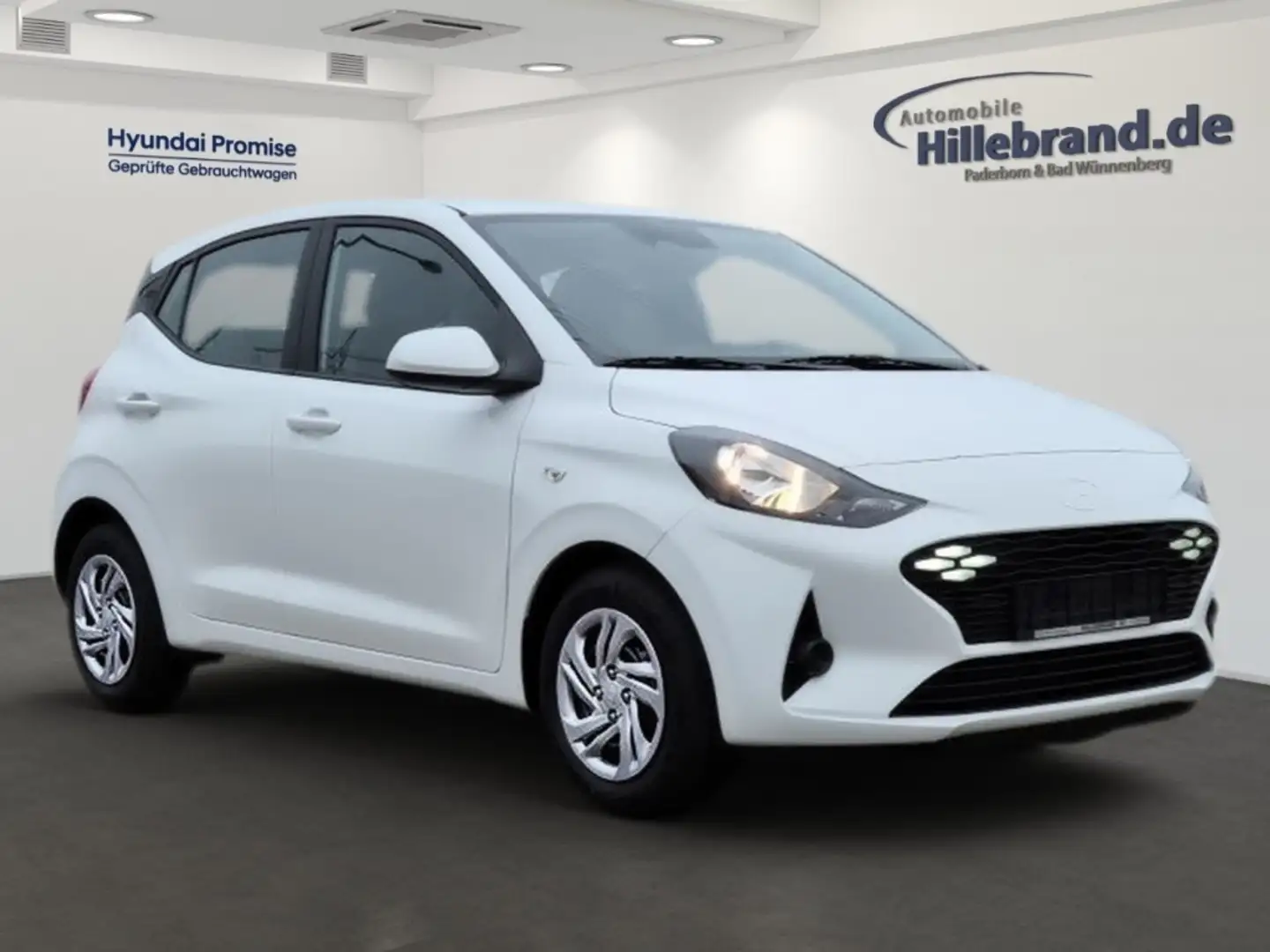 Hyundai i10 Select 1.0 EU6e Navi Apple CarPlay Android Auto Mu Weiß - 2