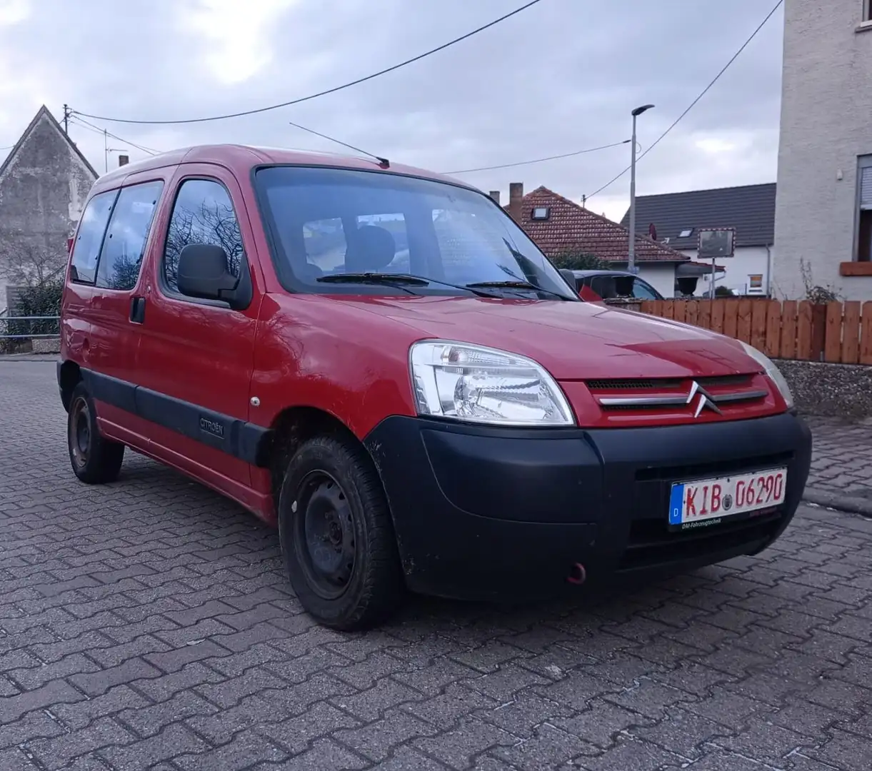 Citroen Berlingo HDi 75 First Kombi Czerwony - 1