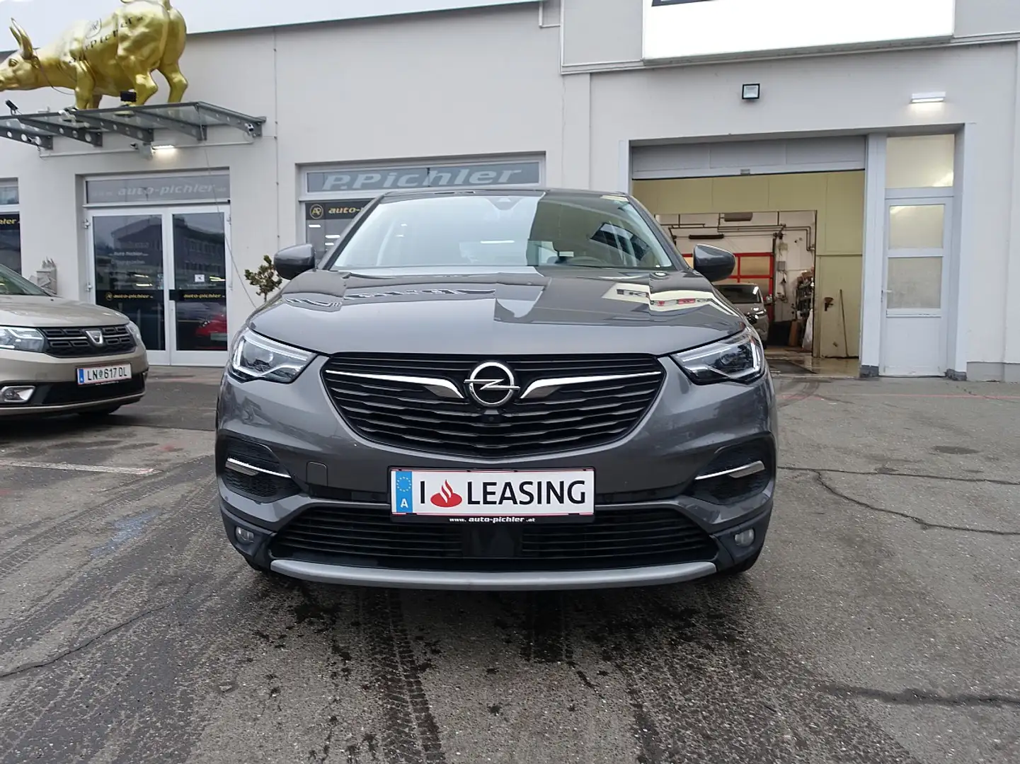 Opel Grandland X 1,5 Diesel Business Edition Start/Stopp Grau - 2