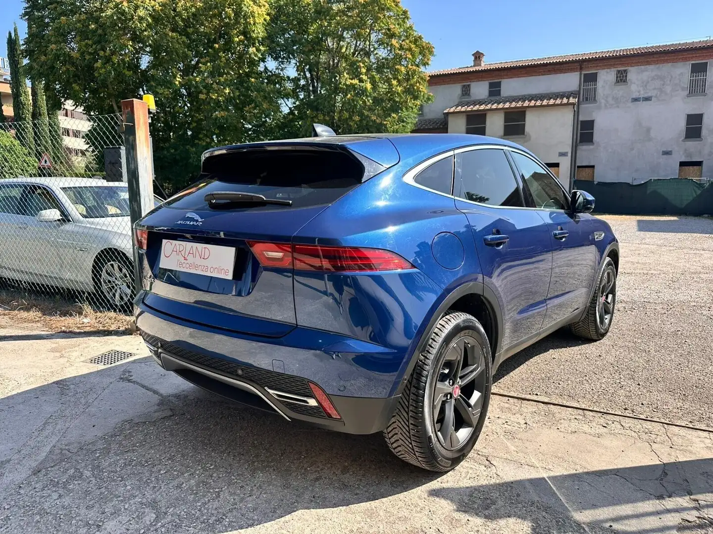 Jaguar E-Pace 2.0D I4 163 CV AWD Auto Blu/Azzurro - 2