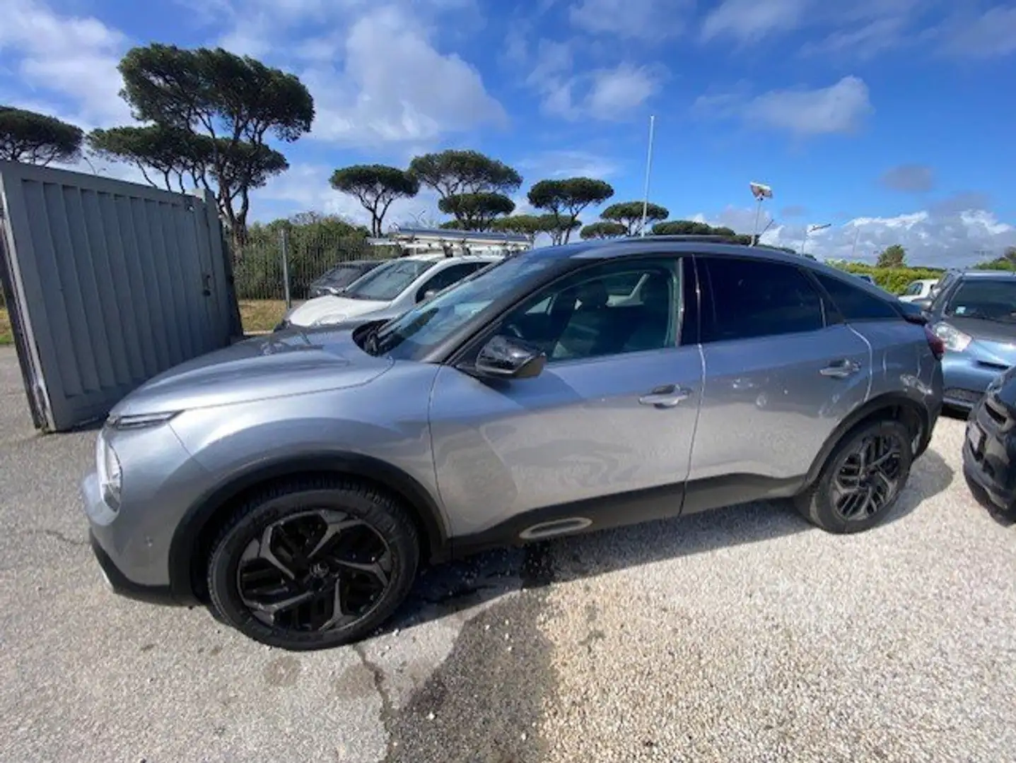 Citroen C4 C4 1.2 puretech Shine s Gris - 2