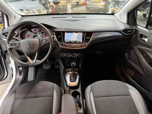 Opel Crossland X view 15