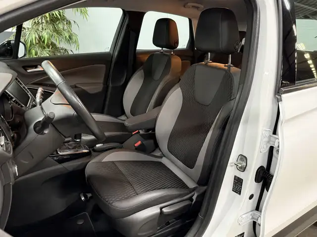 Opel Crossland X view 10