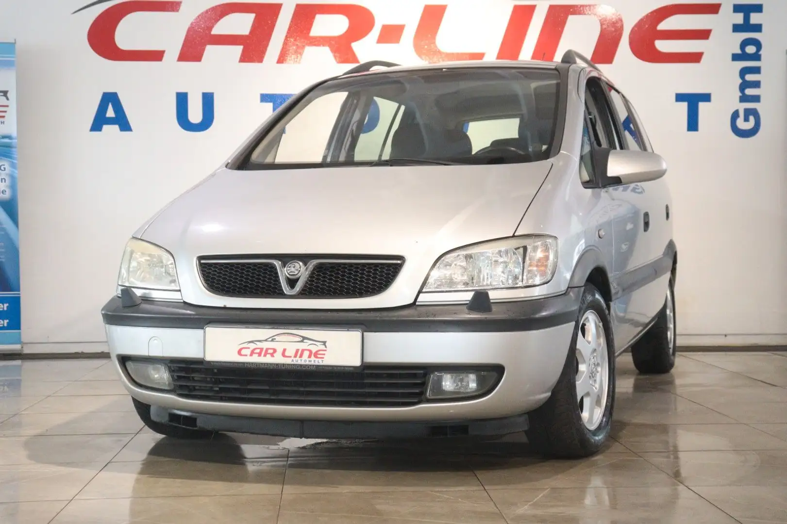 Opel Zafira 2.0 DTI Comfort *7-Sitzer*Klima*AHK 1,05t Silber - 1