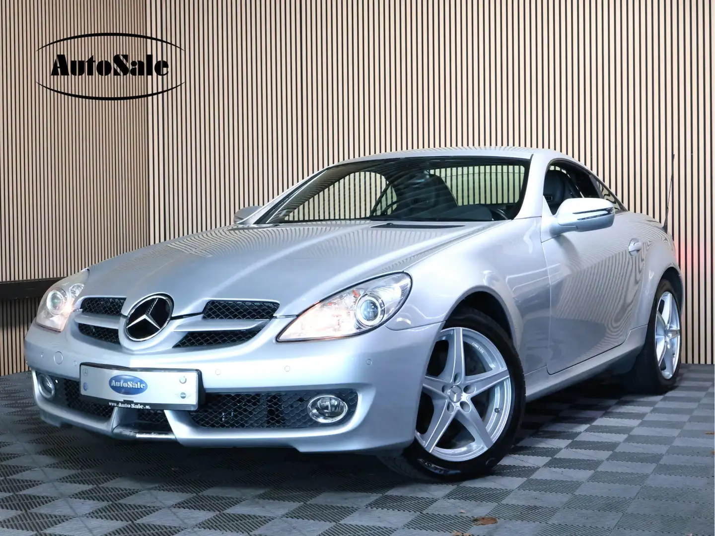 Mercedes-Benz SLK 280 Prestige Cabriolet AUTOM NAVI AIRCO AIRSCARF "09 Silber - 1
