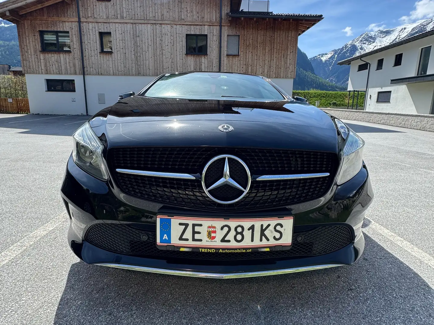 Mercedes-Benz A 200 A 200 d 4MATIC Aut. Schwarz - 1