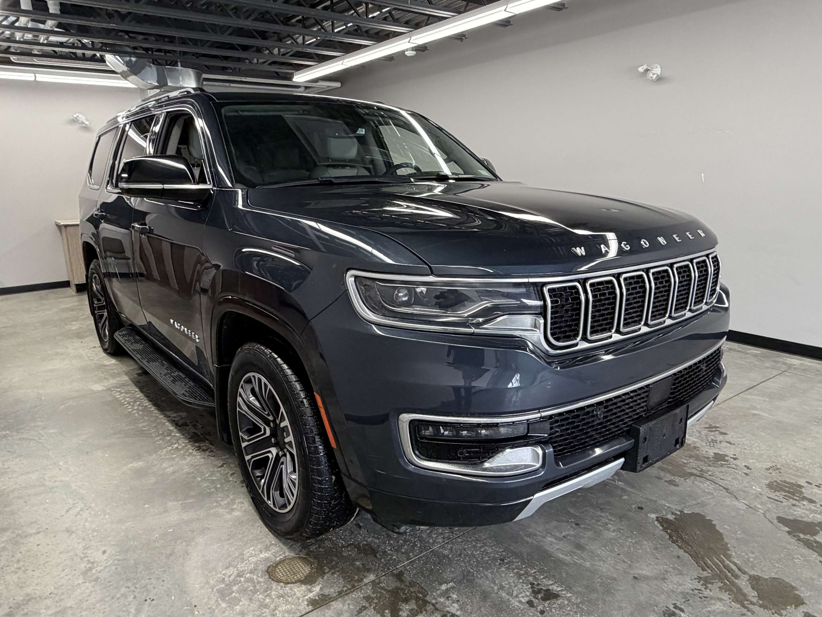 2023 Jeep Wagoneer 4WD