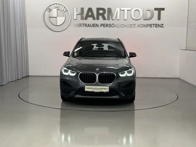 BMW X1 view 6