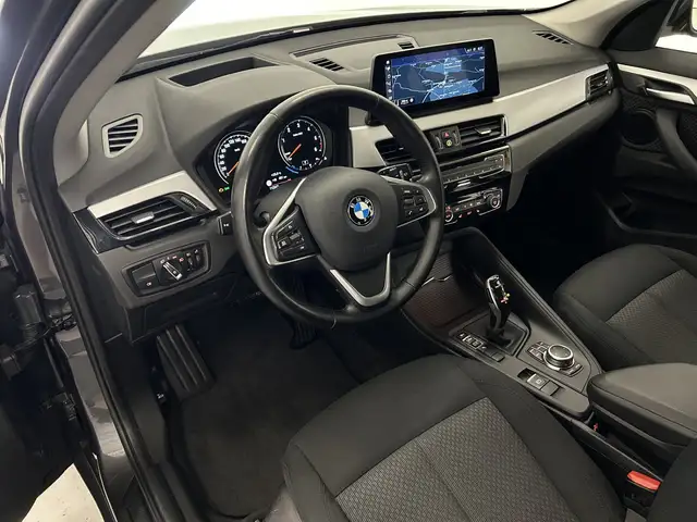 BMW X1 view 7