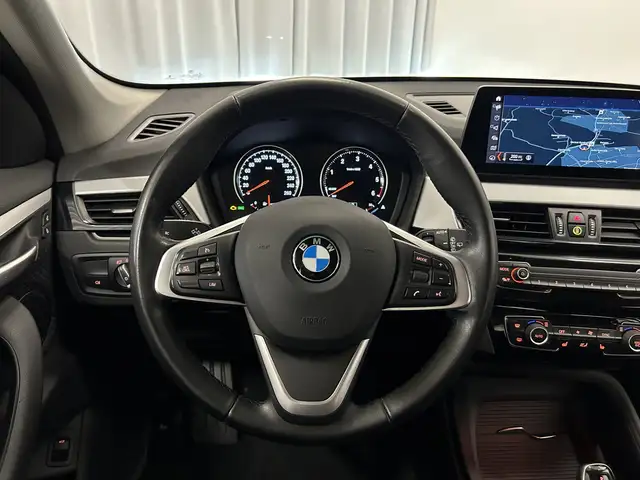 BMW X1 view 10